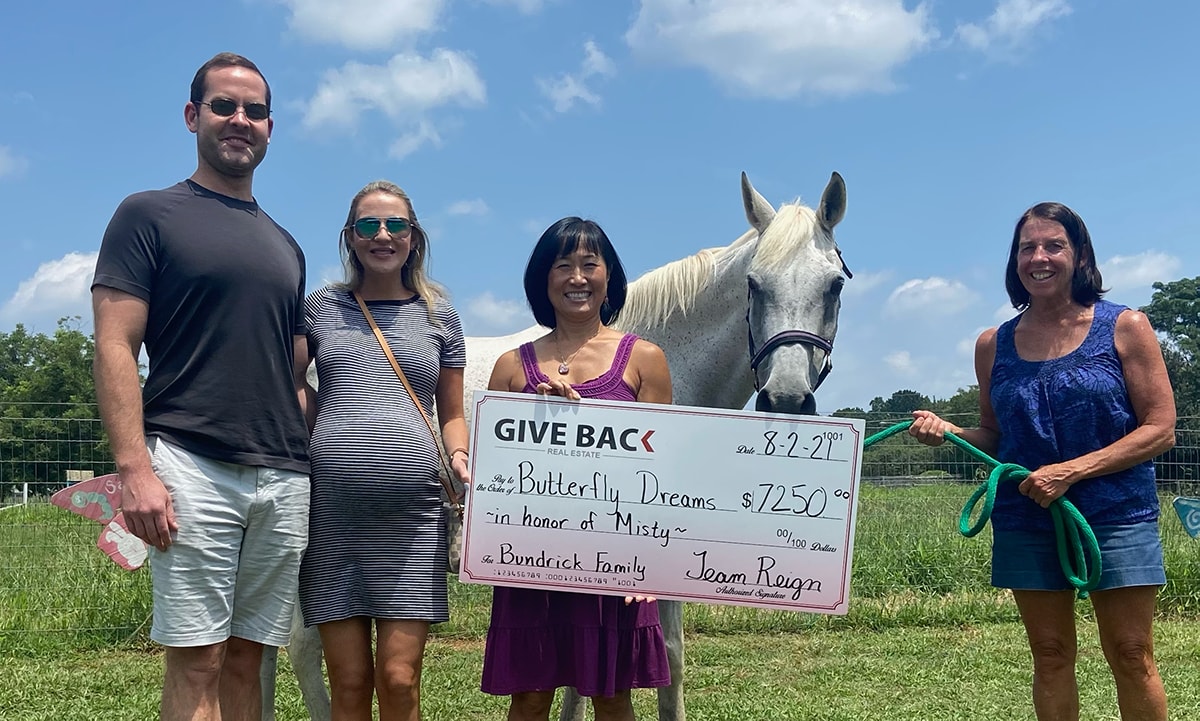 inception-app-prod/YmNiYjc4YjctMjU1OC00YWJhLThmOTYtZDA1N2ZmODcyMzkx/content/2021/08/Cheri at BDF Smaller.png