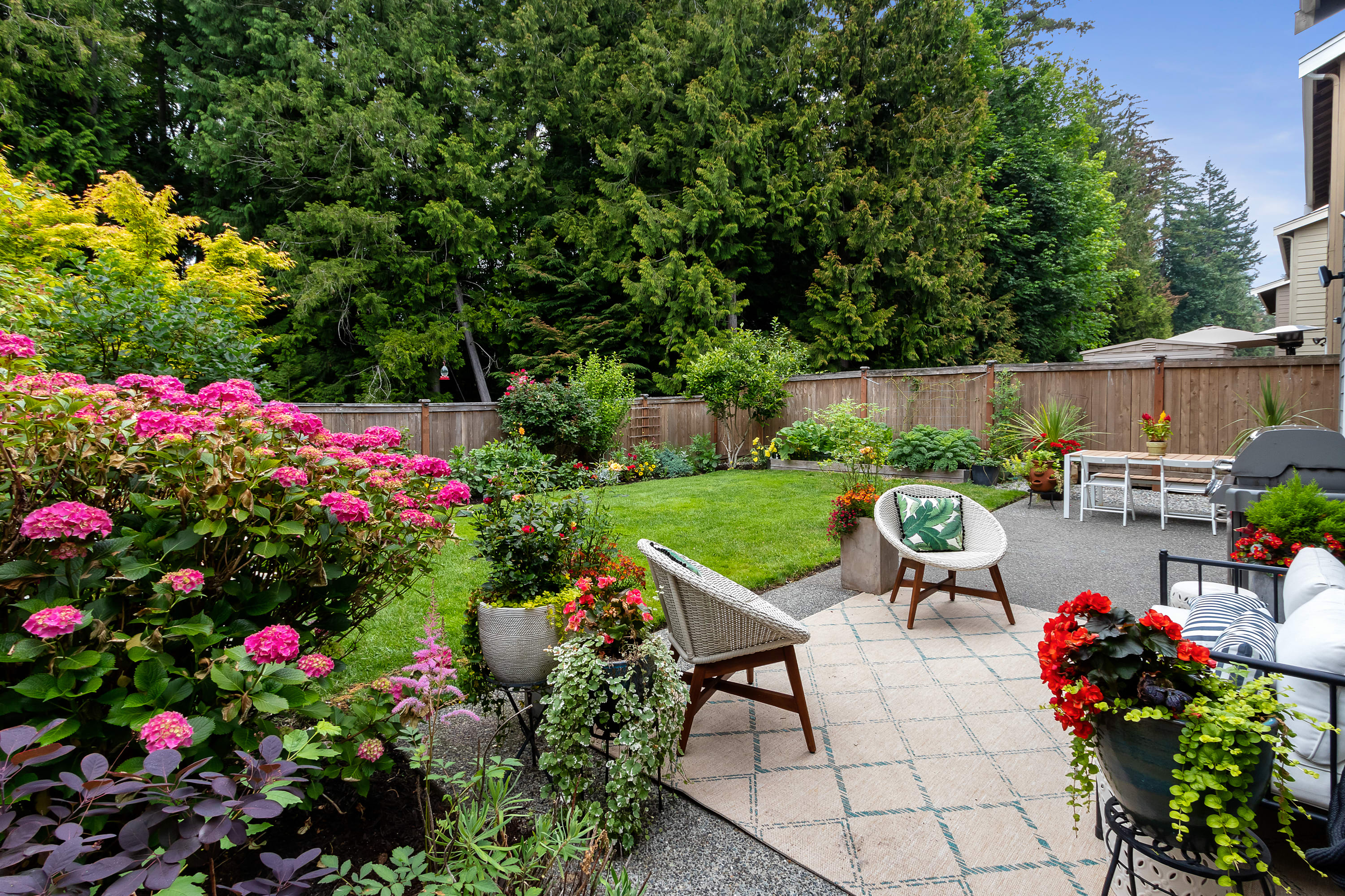 <p>TALK TO US!</p> inception-app-prod/YzNkNTRhYzgtM2M1My00ODhjLWIwZDYtNjYwYjRiZGEyM2Jk/content/2023/11/4c59e287026eb10c790c1a3f0c21ac5f87419102.jpg