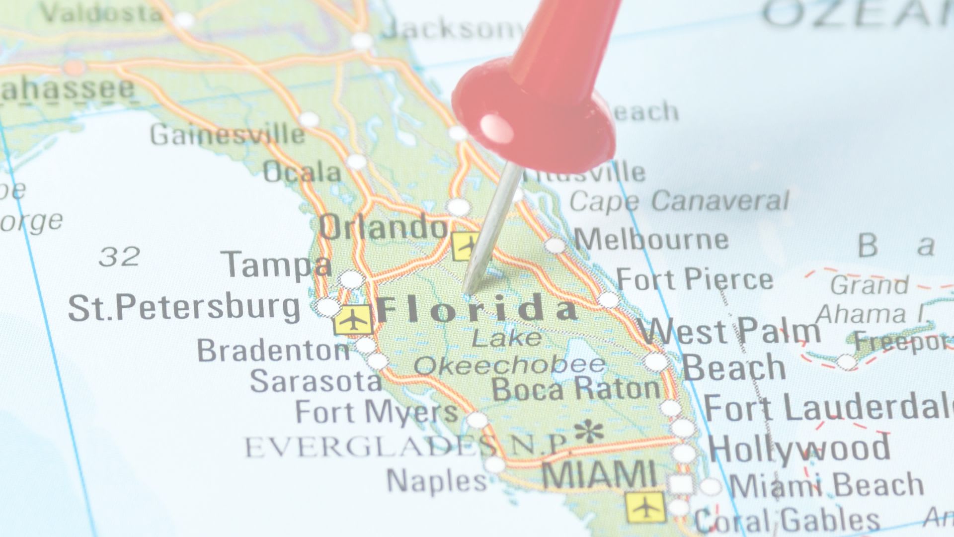 Discover Naples’ Finest Luxury Homes inception-app-prod/YzQwYTAwM2MtYzNiYy00NWRlLTg4OWUtZDE3ODhmMWQ4YjVh/content/2025/02/5b68befbd1a18c0196e91704424ff86f3f2b86f9.jpg