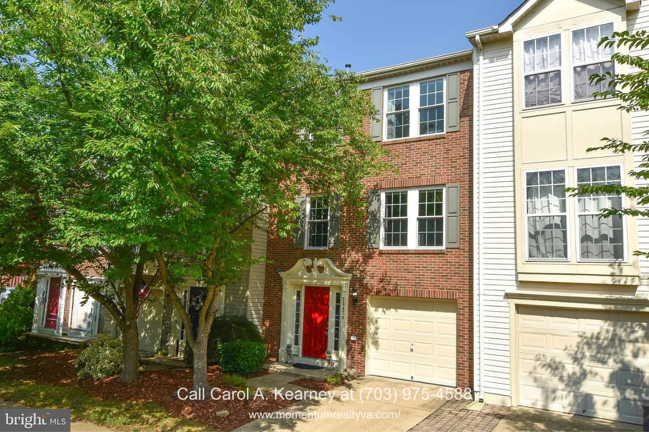 25474 Brickell Dr, Chantilly, VA 20152 inception-app-prod/YzdmZjc5NmUtMTUwNS00NmEyLWE5YzMtZDdjNDZjYjhjZmM0/content/2026/08/0e15d8c04e7cfb16884e95330eec2946fabe1d2e.png