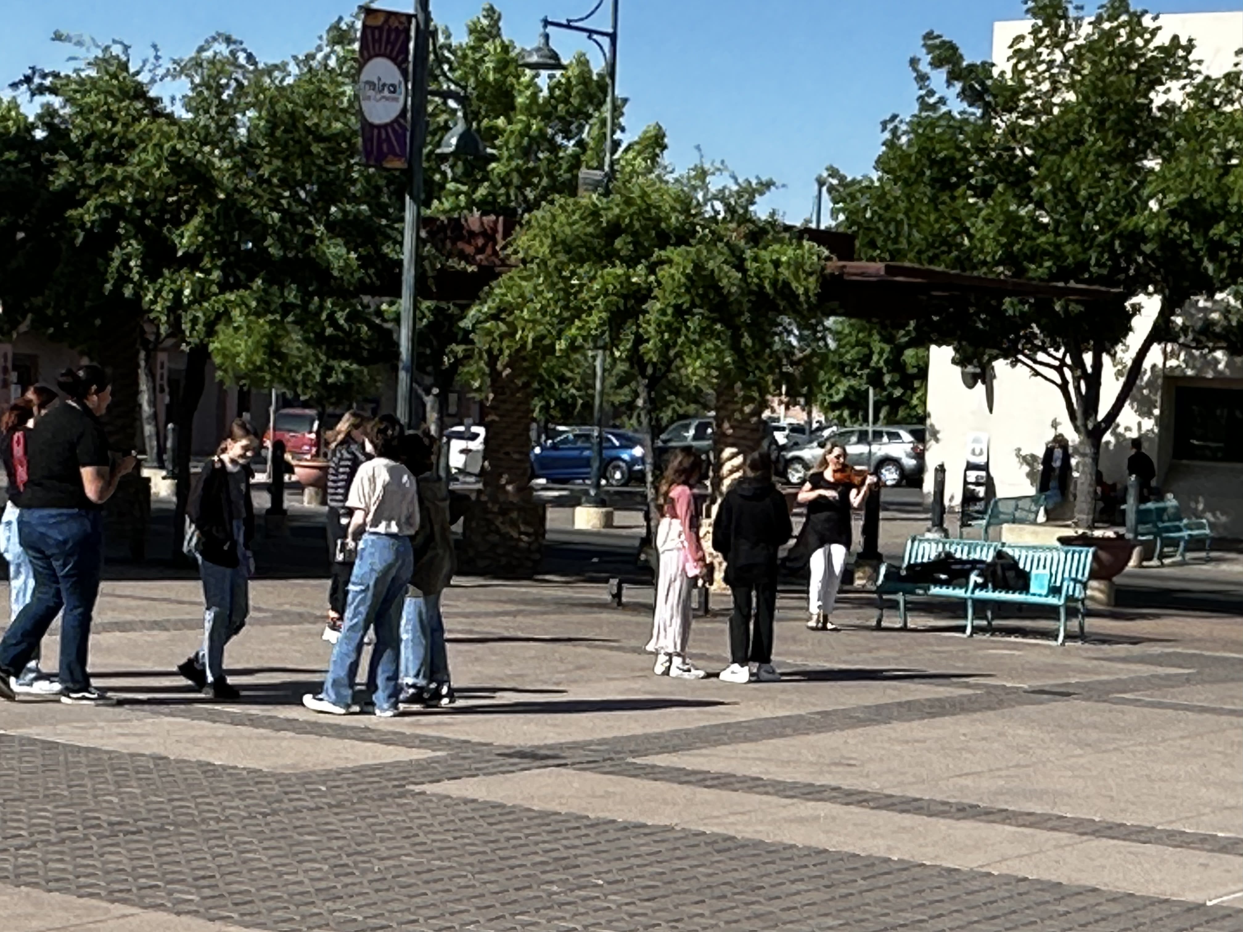 <p>Farmers & Crafts Market of Las Cruces (Downtown) </p> inception-app-prod/YzhkMjFkYzYtYTY0OC00ODhkLTgwM2ItM2Q2YTQ2Nzk5ZTky/content/2025/10/5e5acf8f33b679fc3ab8d96ed00d23ab52a693f0.jpeg