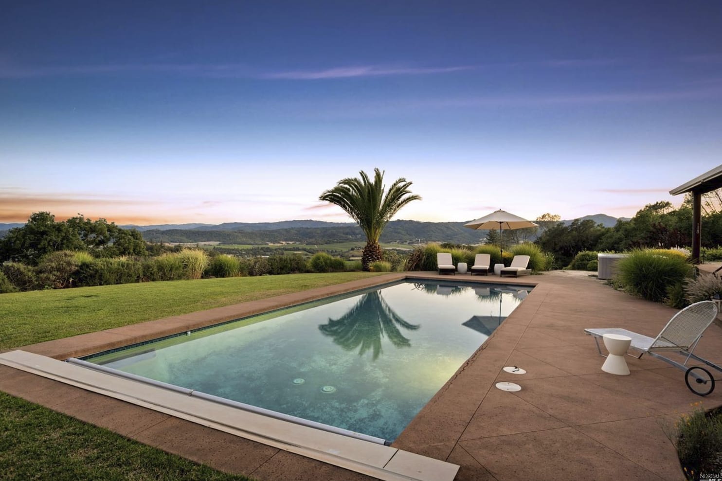 Five Best Properties For Sale With Pools inception-app-prod/ZDFmOWMzYTktNzU4Zi00YTIzLTk3MjYtYThkN2JkMGVlYzA3/content/2020/06/screen-shot-2020-06-23-at-6.29.48-pm-2.png