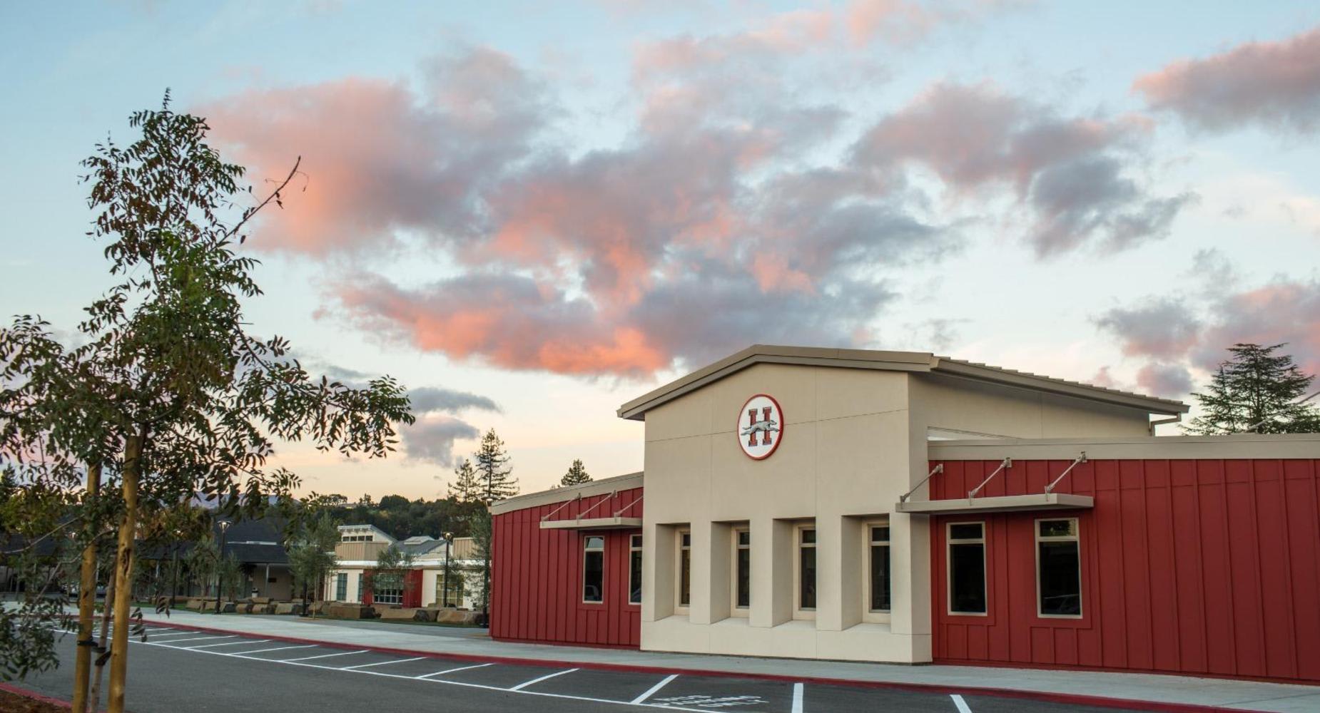 Evaluating Schools in Healdsburg, CA: Public, Private, and Boundary Information inception-app-prod/ZDFmOWMzYTktNzU4Zi00YTIzLTk3MjYtYThkN2JkMGVlYzA3/content/2026/10/dd22094359a35bd6877d62ae70445b378dbee89d.jpg