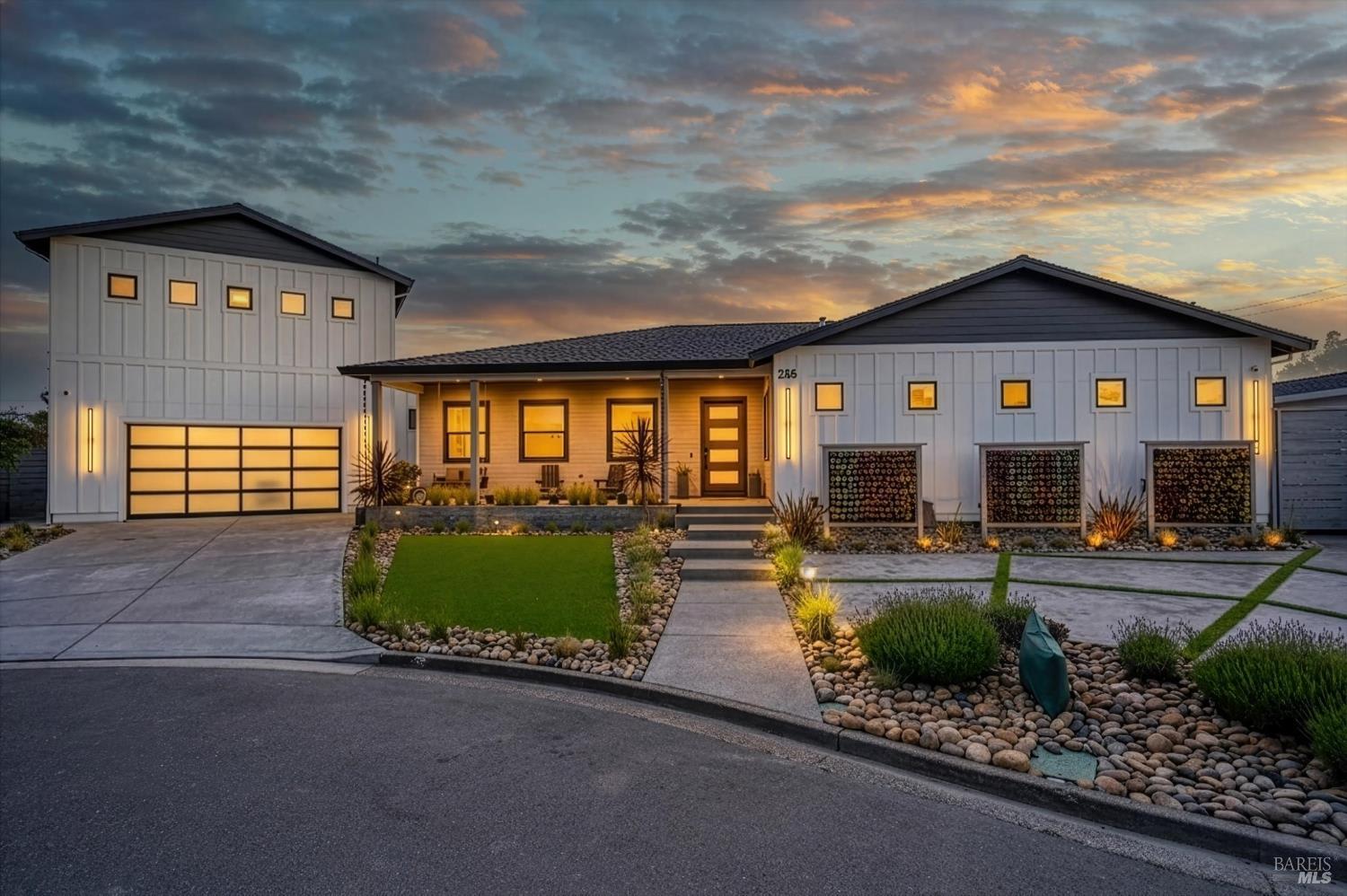 Sonoma County Luxury Homes: Why the Wealthy Are Selling inception-app-prod/ZDFmOWMzYTktNzU4Zi00YTIzLTk3MjYtYThkN2JkMGVlYzA3/content/2026/10/e4712576275f0fe17bfc64630bee7ff00388a169.jpg
