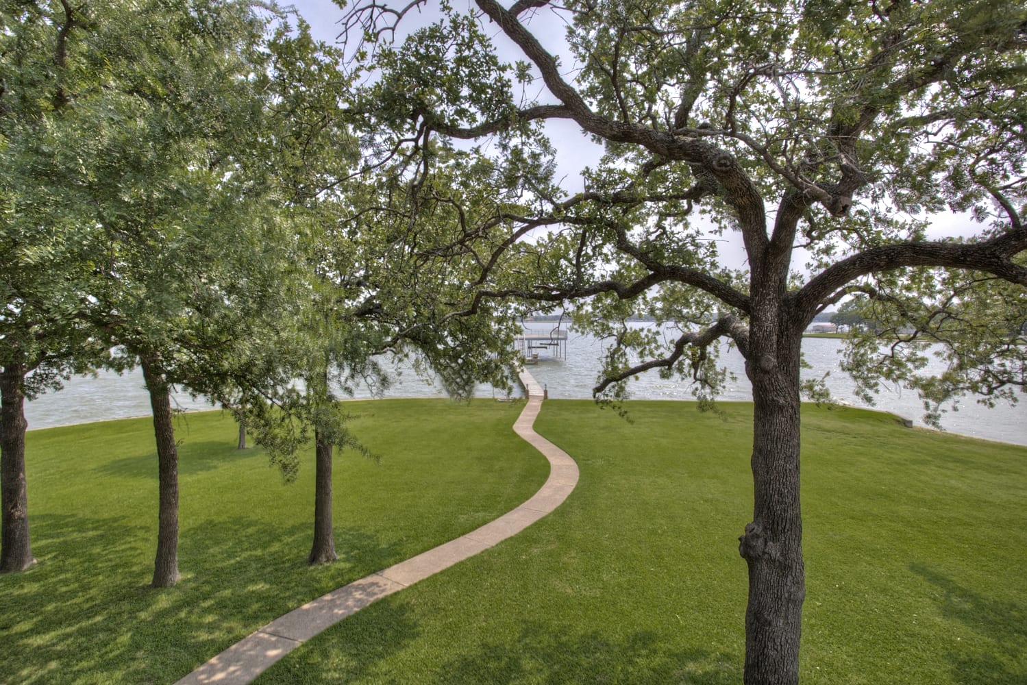 inception-app-prod/ZDI1YjFmYzUtNmM5Ny00YWY3LWFkMjItZGMzZWQzMDIzZDVi/content/2016/04/Terrace View.jpg