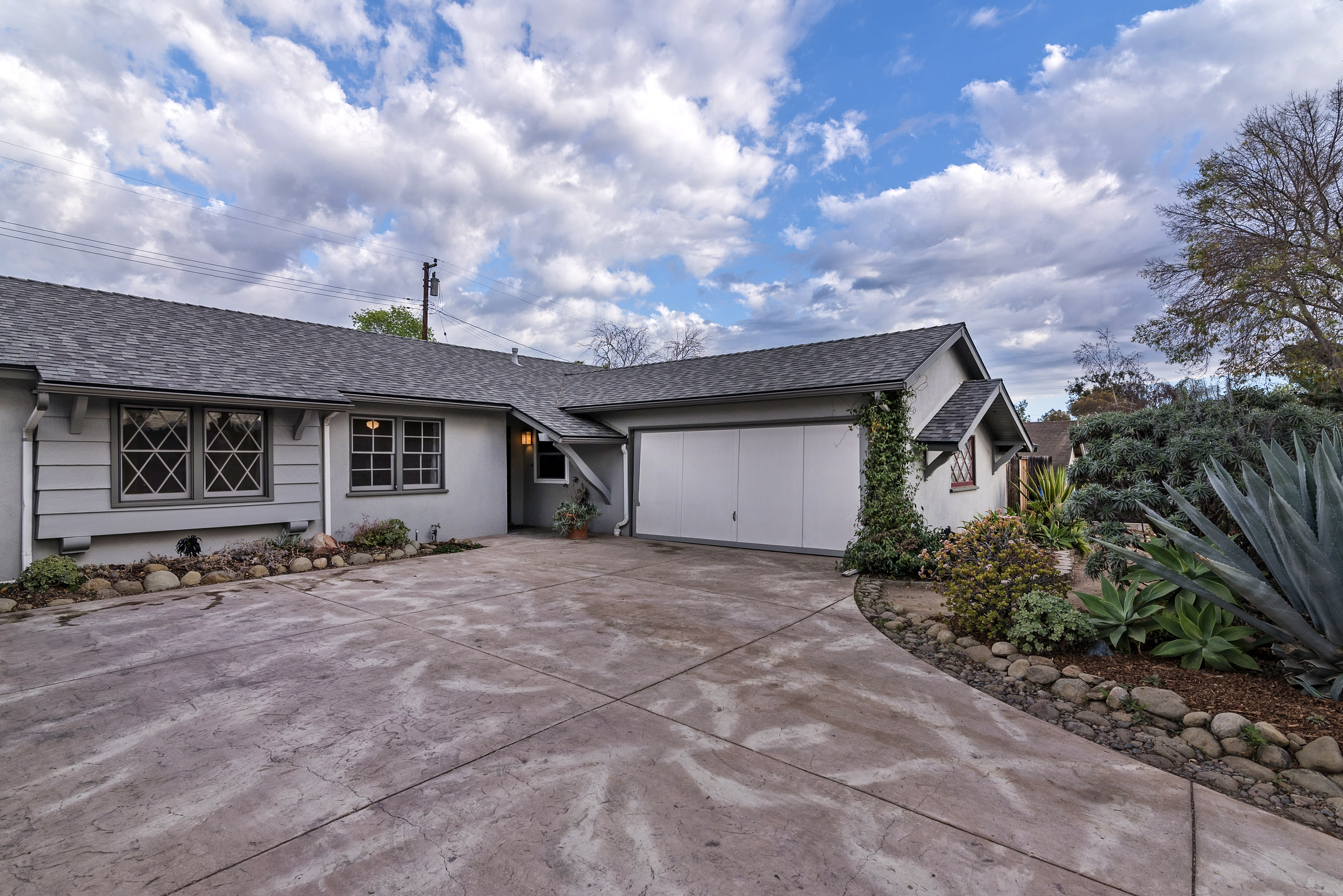 inception-app-prod/ZDI2NmFkNGQtMzNiNi00NTM3LTk5NjAtM2E0OWM3MWVjYmU4/content/2018/02/20 Mendocino Front.jpg