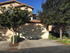 inception-app-prod/ZDI2NmFkNGQtMzNiNi00NTM3LTk5NjAtM2E0OWM3MWVjYmU4/content/2018/06/549 Sweet Rain Front.jpg