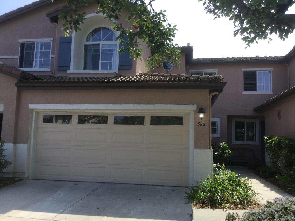 Leased! - 562 Springbrook Ct inception-app-prod/ZDI2NmFkNGQtMzNiNi00NTM3LTk5NjAtM2E0OWM3MWVjYmU4/content/2018/09/562 Springbrook Front.jpg