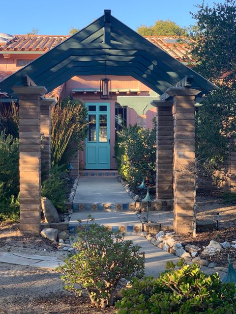 Just Sold! 1251 Mesa Oaks Ln, Lompoc inception-app-prod/ZDI2NmFkNGQtMzNiNi00NTM3LTk5NjAtM2E0OWM3MWVjYmU4/content/2021/12/94df0e156fc9109ce7368c0055c0908894a7b4c6.jpg