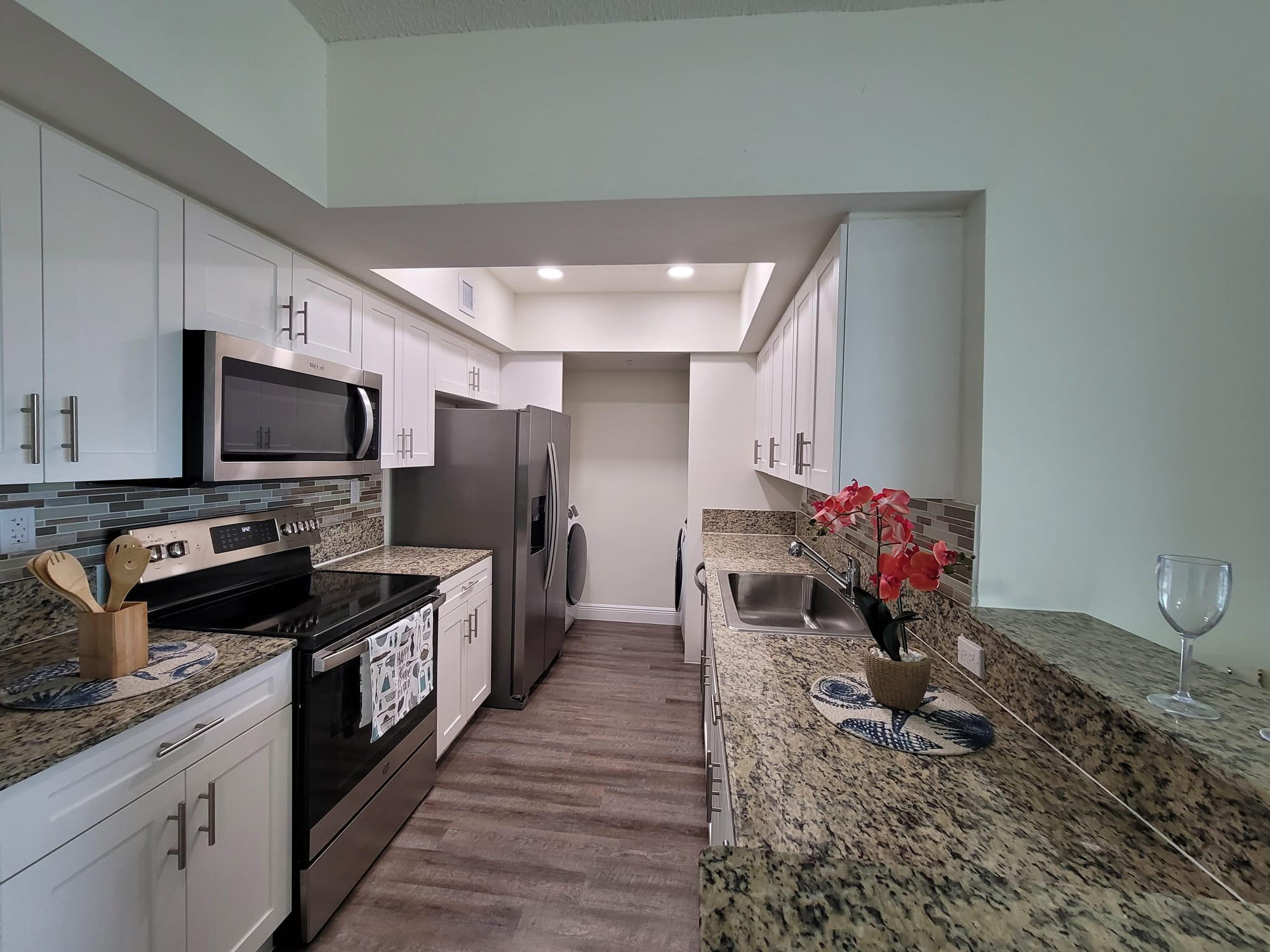 Sunny Isles Beach FOR RENT (786) 505 4007 inception-app-prod/ZDI3ZDE3MjktNDM4Zi00YWViLTljMDMtNjlkYmUwZDRmZDE2/content/2024/07/0edb0bd208e111be179a39ebd8aaf296b84eae74.jpg