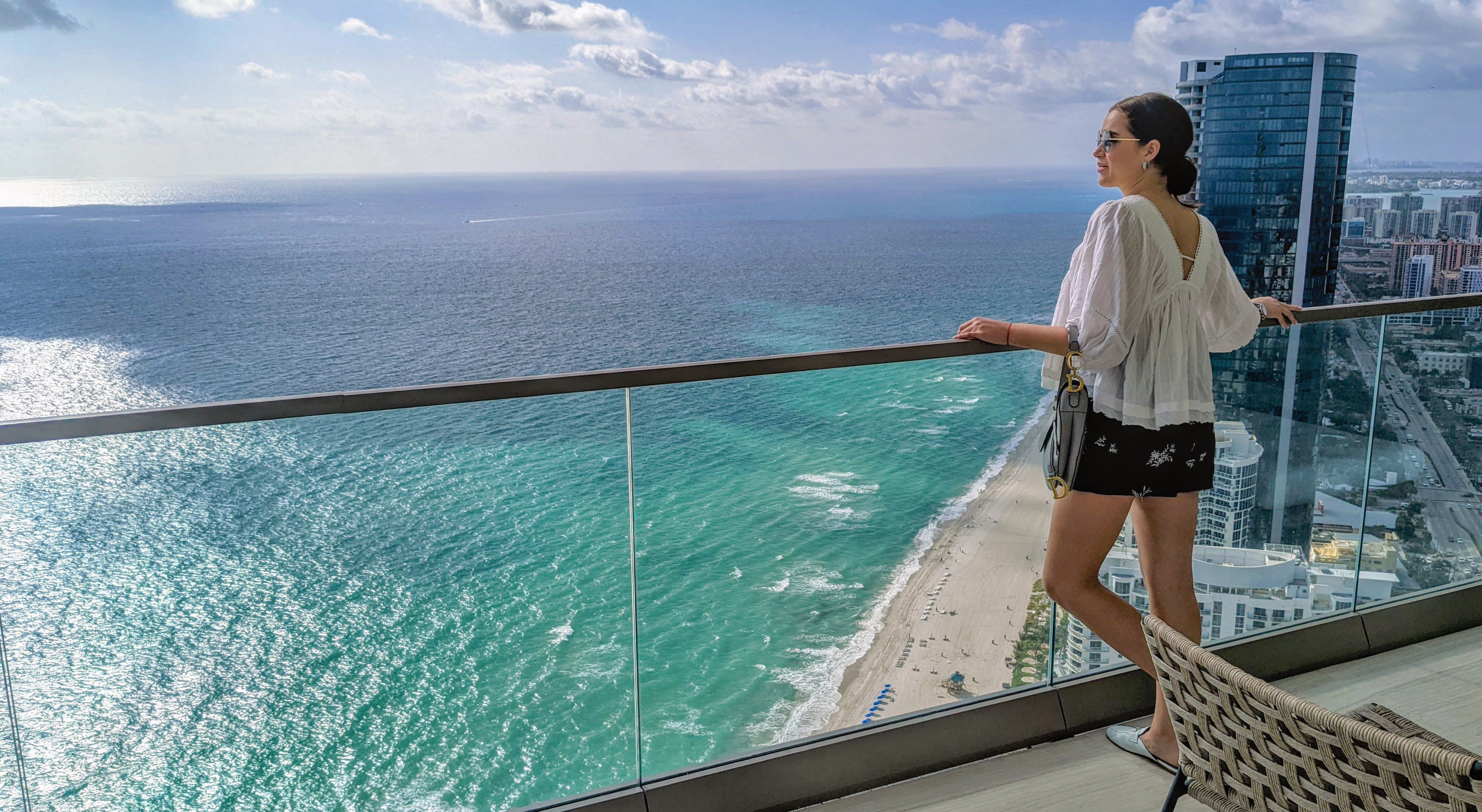 Sunny Isles Beach inception-app-prod/ZDI3ZDE3MjktNDM4Zi00YWViLTljMDMtNjlkYmUwZDRmZDE2/content/2026/08/8a61f944331edd7469fe49b777a2bba060b2531c.jpg