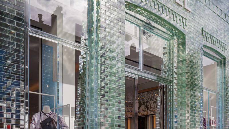 Super Strong Glass Bricks Cover New Chanel Store in Amsterdam inception-app-prod/ZDIxNzdkNDktYjgwZi00ZTExLTk2NWMtYmIyODc1NjM1OWJj/content/2016/04/crystal-houses-chanel-store-amsterdam-glass-bricks-mvrdv_dezeen_936_1.0.jpg