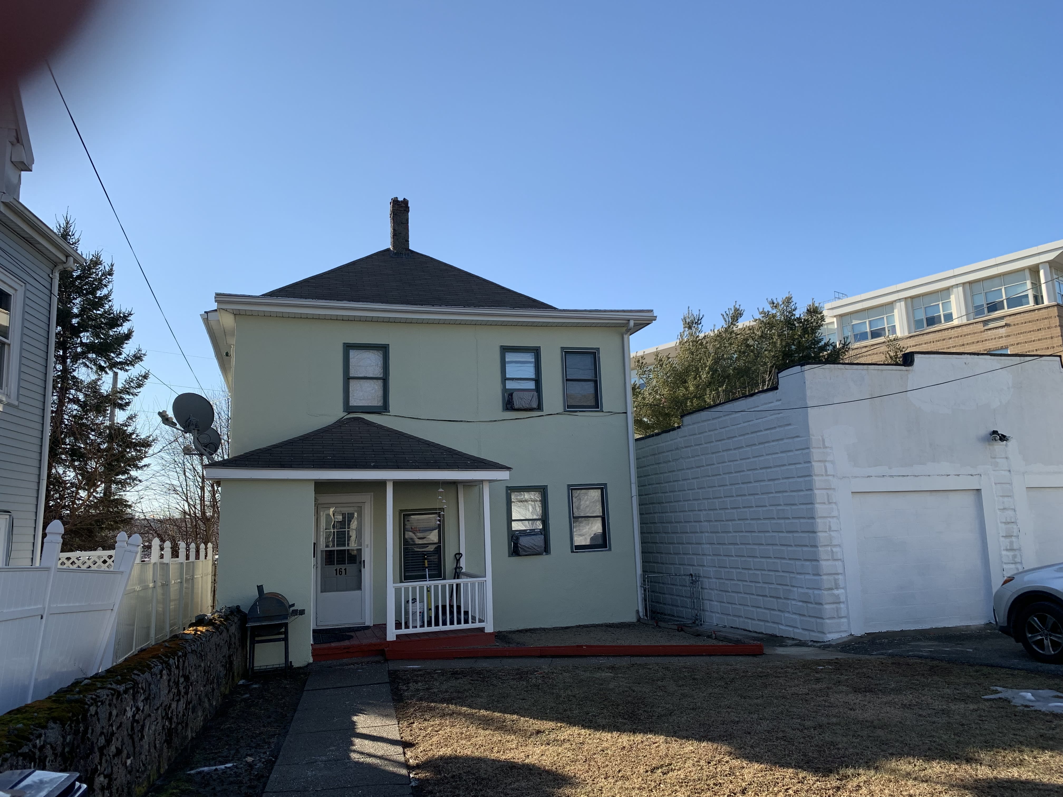 inception-app-prod/ZDMzOTNjNTYtZTc5Ny00ZTY3LWE5NDEtMGIwMTYwYWE2ZDY0/content/2019/02/161 tremont st Everett -01.jpg