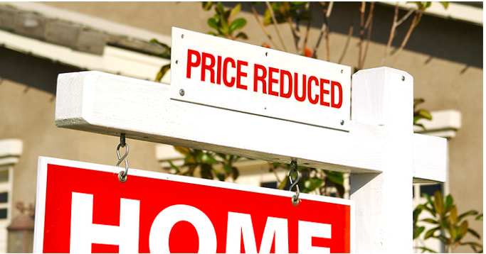 Should You Reduce Your Listing Price after Two Weeks in the Current Market, or Is That Too Soon? inception-app-prod/ZDNiZTY0MTQtMDlkOC00NWQ1LWI4Y2EtNmJjY2JmNTJlYTU4/content/2023/06/e13774748ebc886d5e8094186e1aef22867f2fd8.png