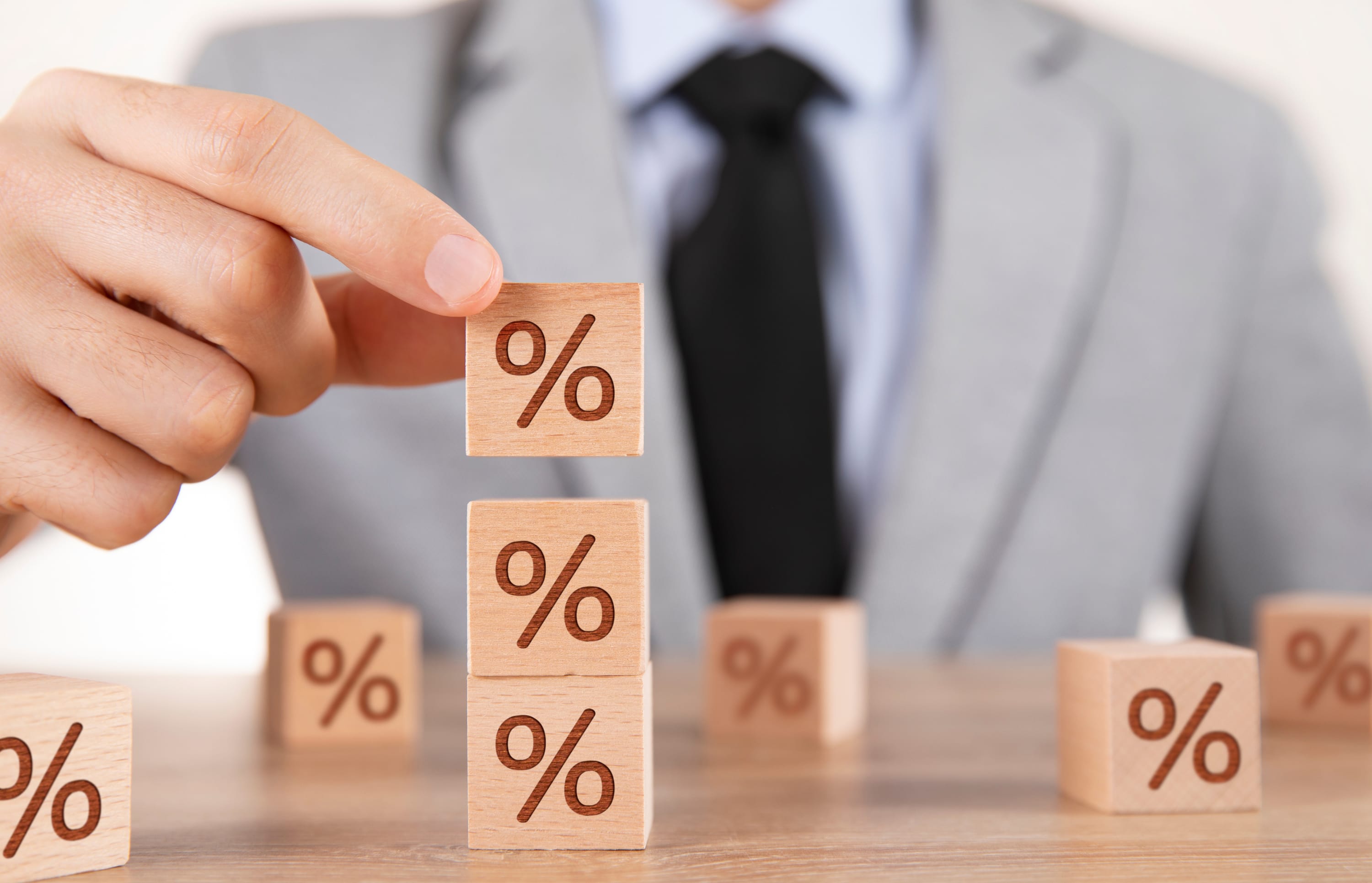 How Much Lower Can Mortgage Rates Drop in 2025? inception-app-prod/ZDQ0MTlkOGQtM2MyOS00MGRiLThkMTAtN2NmODVkZTVjM2U2/content/2025/04/0a0f231afab9b562905cb4f51daa7e7e9759eba1.png