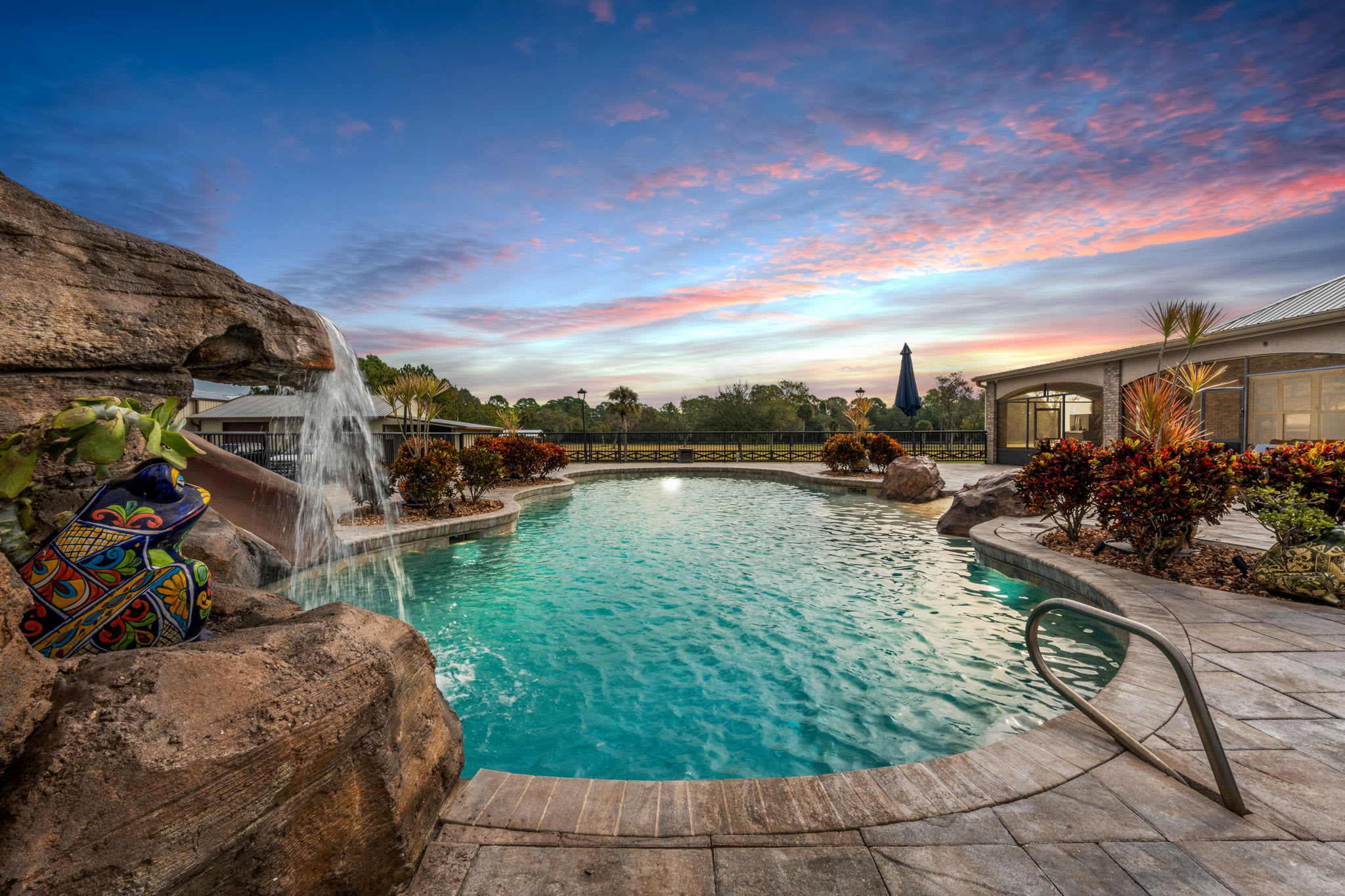 Confidently Purchase Your Dream Home! inception-app-prod/ZDZmMmNhY2UtMDZiMC00YTUxLWFiNzYtMjZiOTVjZTZhNDgy/content/2023/09/d898c022867a5bf5de195dac0c283dc2aae3c00f.jpg