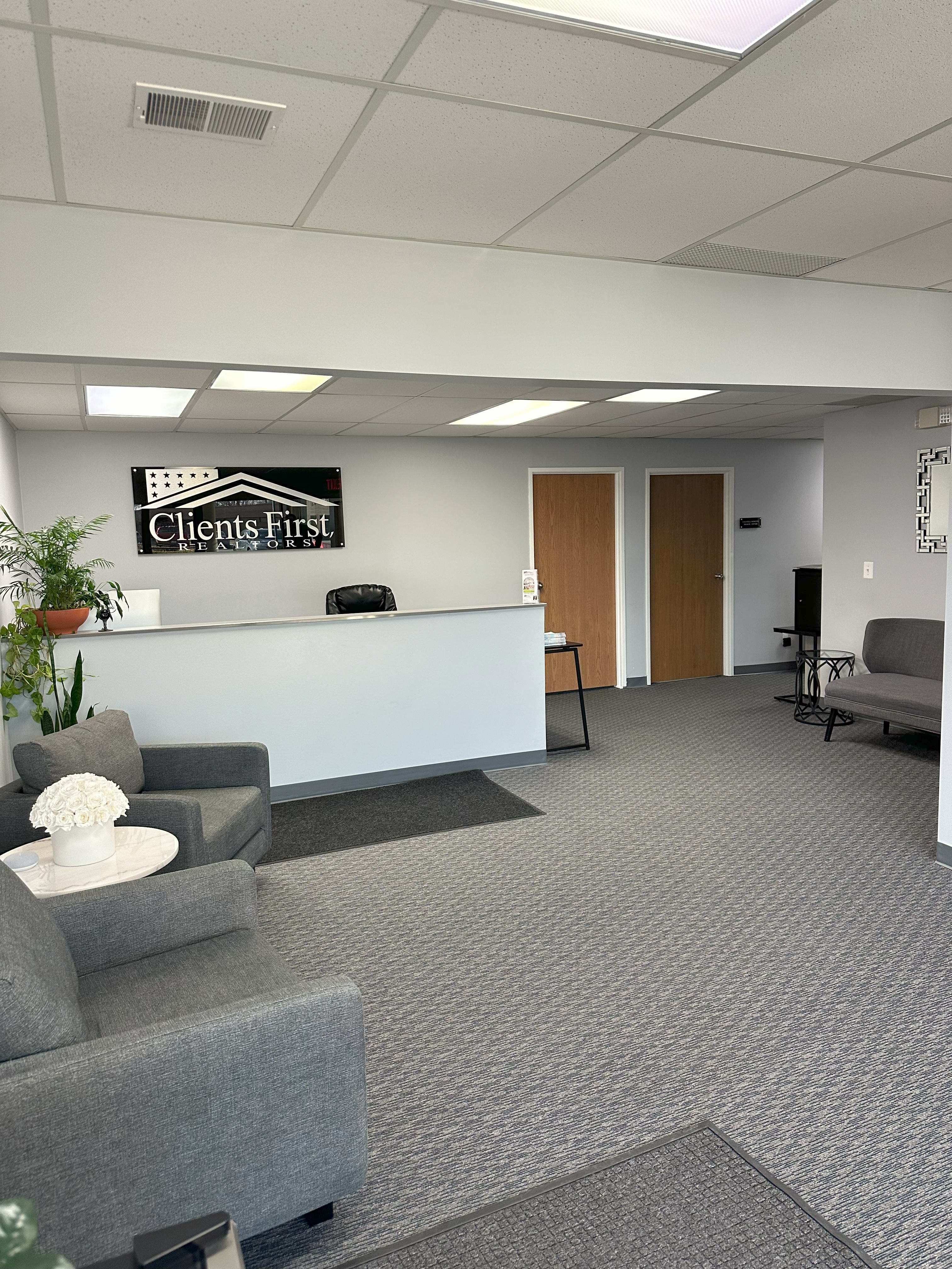 Clients First, Realtors Earns 4.9★ Rating with Over 240 Google Reviews inception-app-prod/ZDkzMDYwMjYtMjhkMi00MTc4LThhOGMtNmNkMDdmYmIwNjFj/content/2025/10/d43a7ae238eea84fe6b111c7cd559070eed51cfb.png