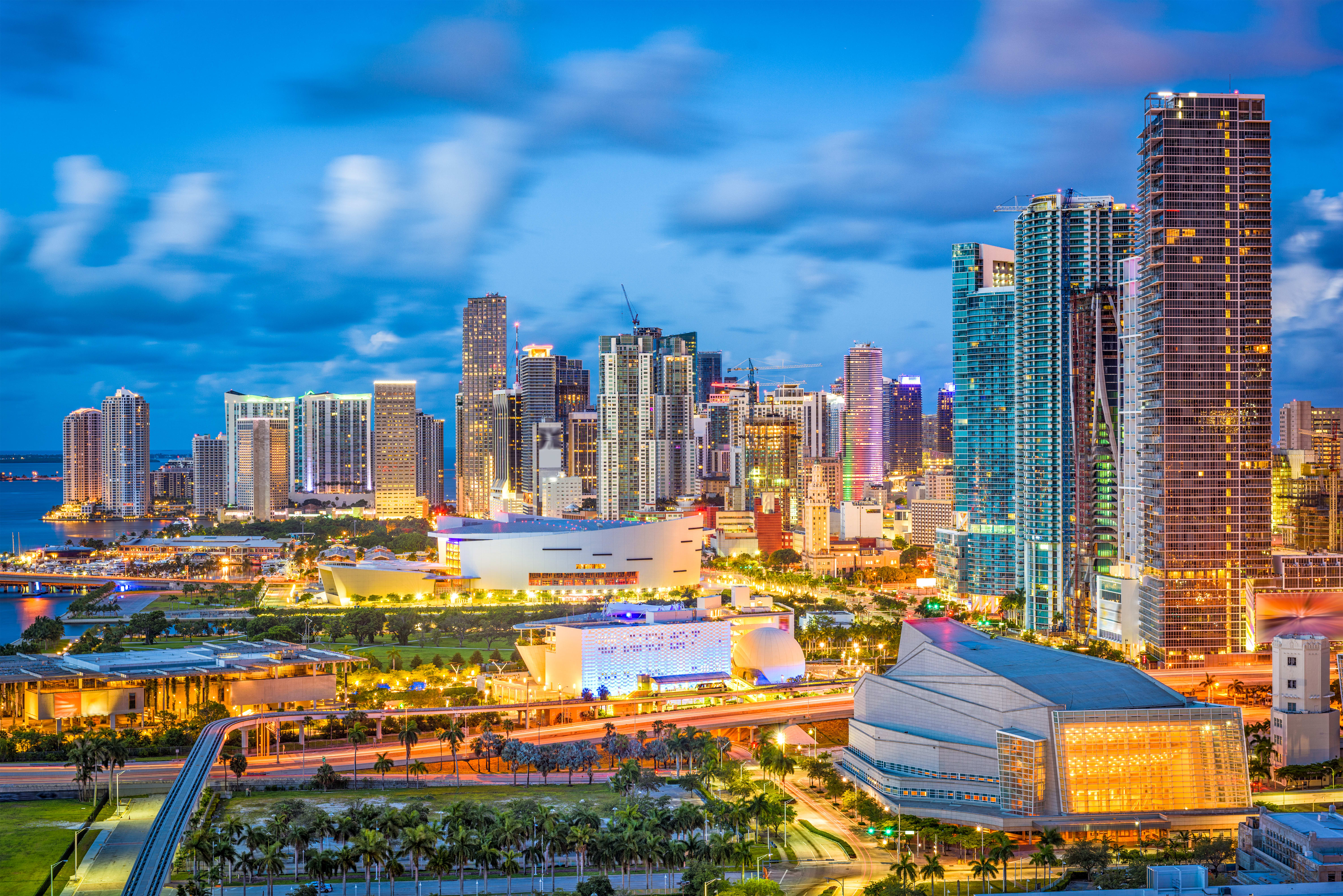 Downtown Miami inception-app-prod/ZGEzM2UxZjAtZTZmYS00MWQwLWJiZDgtZDg4ZGE3YjY1NWNm/content/2025/10/2cbb60b44c4c1fc59e75c1bfbbba112767d8d1cd.jpg