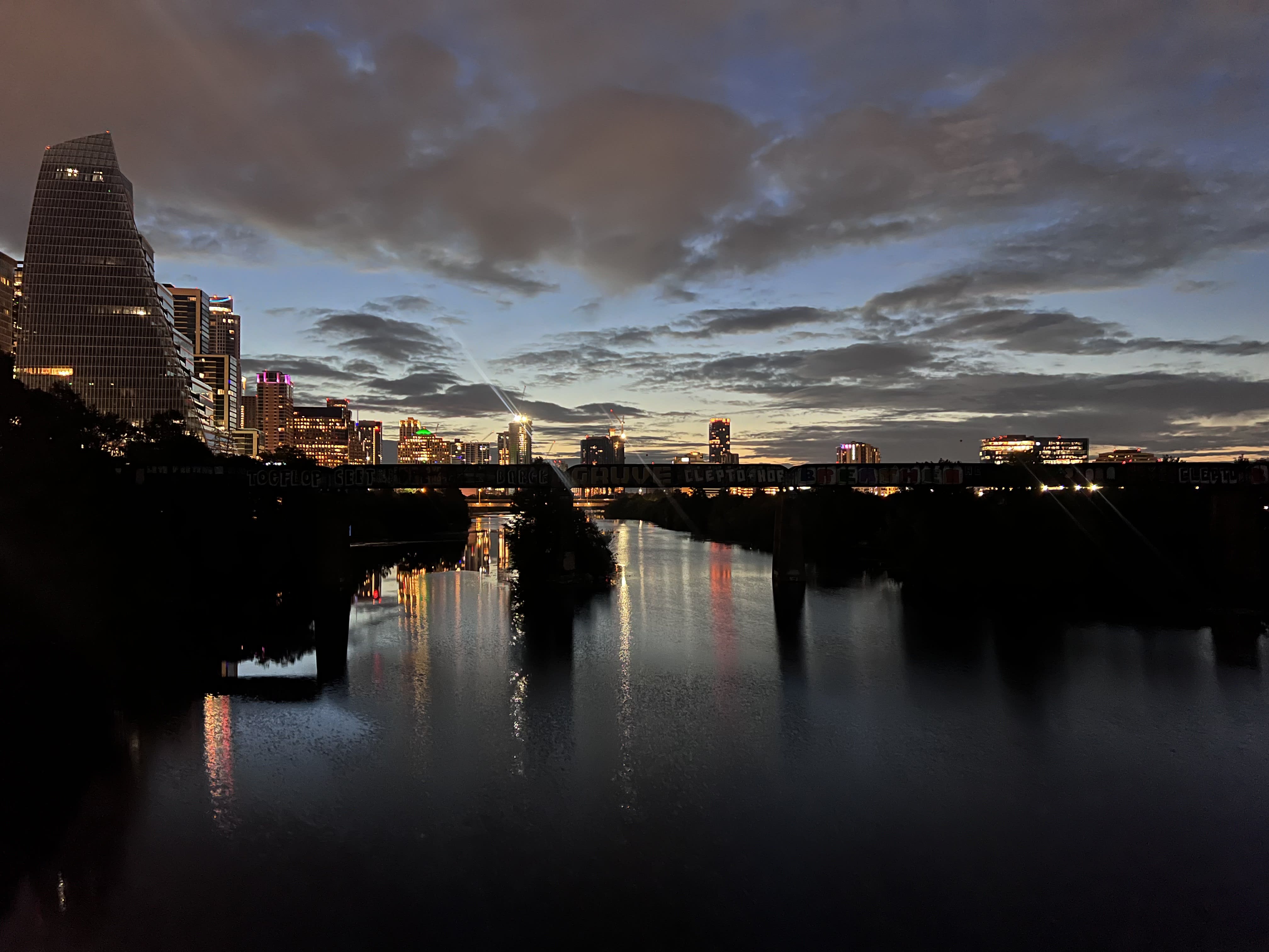 Unlocking the Secrets: Best Areas in Austin for Lucrative Airbnb Investments inception-app-prod/ZGFhMzFmZWQtOGZjMi00OGYzLWJmNDEtMmU4MmM1YmZlOGFj/content/2023/11/55a210209039c64f123765591bdd8c59b62335c9.jpeg