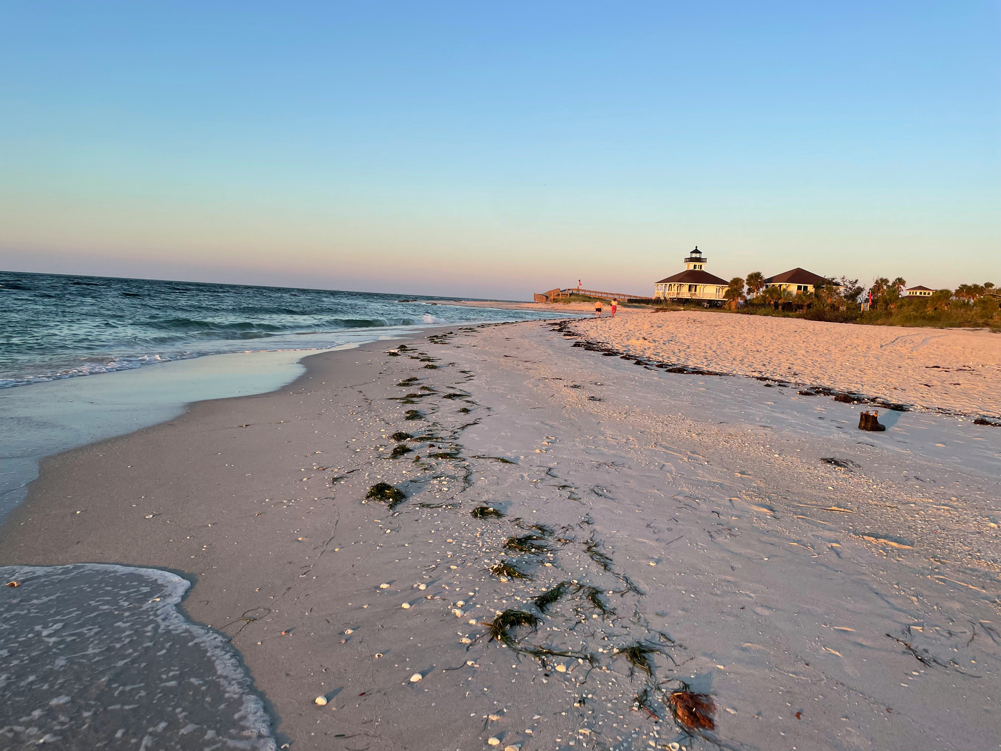 The Resurgence of Rural Living in the South: Exploring Real Estate Opportunities in 2025 inception-app-prod/ZGFlOWU3OTMtZmUxMy00MzhjLTg2YTQtYTVlYmJmYWU1NjJl/content/2025/03/58c1e0eb400c80769c79756c77bc66d995a10b89.jpg