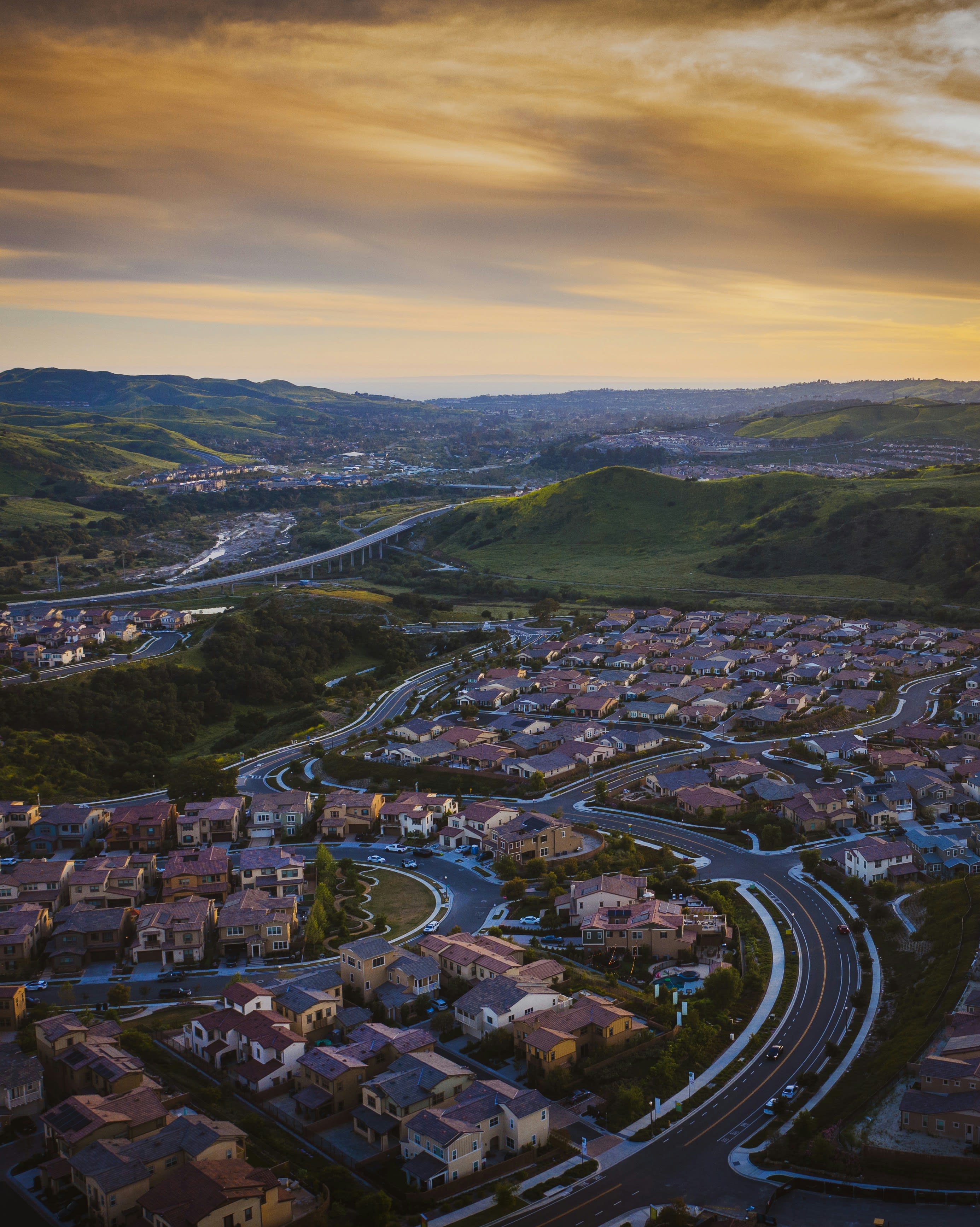 Fairfield vs. Vacaville: Where Should You Buy? inception-app-prod/ZGJiZTJhZmEtYmE3YS00YTU2LTlmNmYtMTI2N2UyZGRlZGI2/content/2026/10/a74e0d5250ac565feafa0ffe788c78f00313823e.jpg