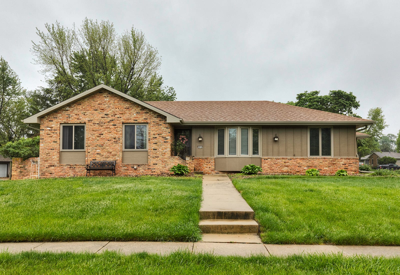 SOLD in Ankeny! Excellent Corner Lot Ranch! inception-app-prod/ZGM3MjVjZTgtM2M4OC00YzRiLWE2MTgtYTk0MDhmMTdjMzli/content/2022/01/63e1b239ef6179927ebb793e93fe53e297e80a5a.jpg