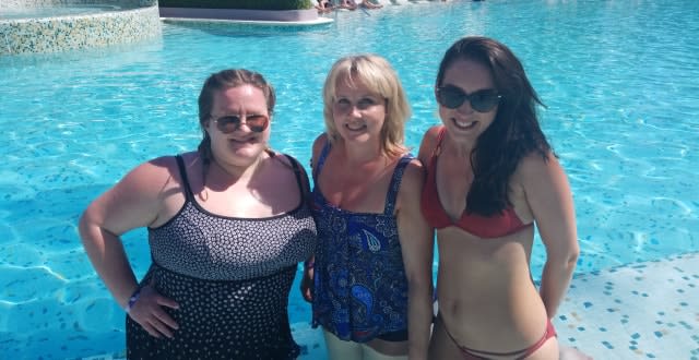 inception-app-prod/ZGYzZDUwNDctNmU3Ni00N2YzLThlNWYtYzJjMDkzNDhmNDJl/content/2019/02/crt vacation pic.jpg