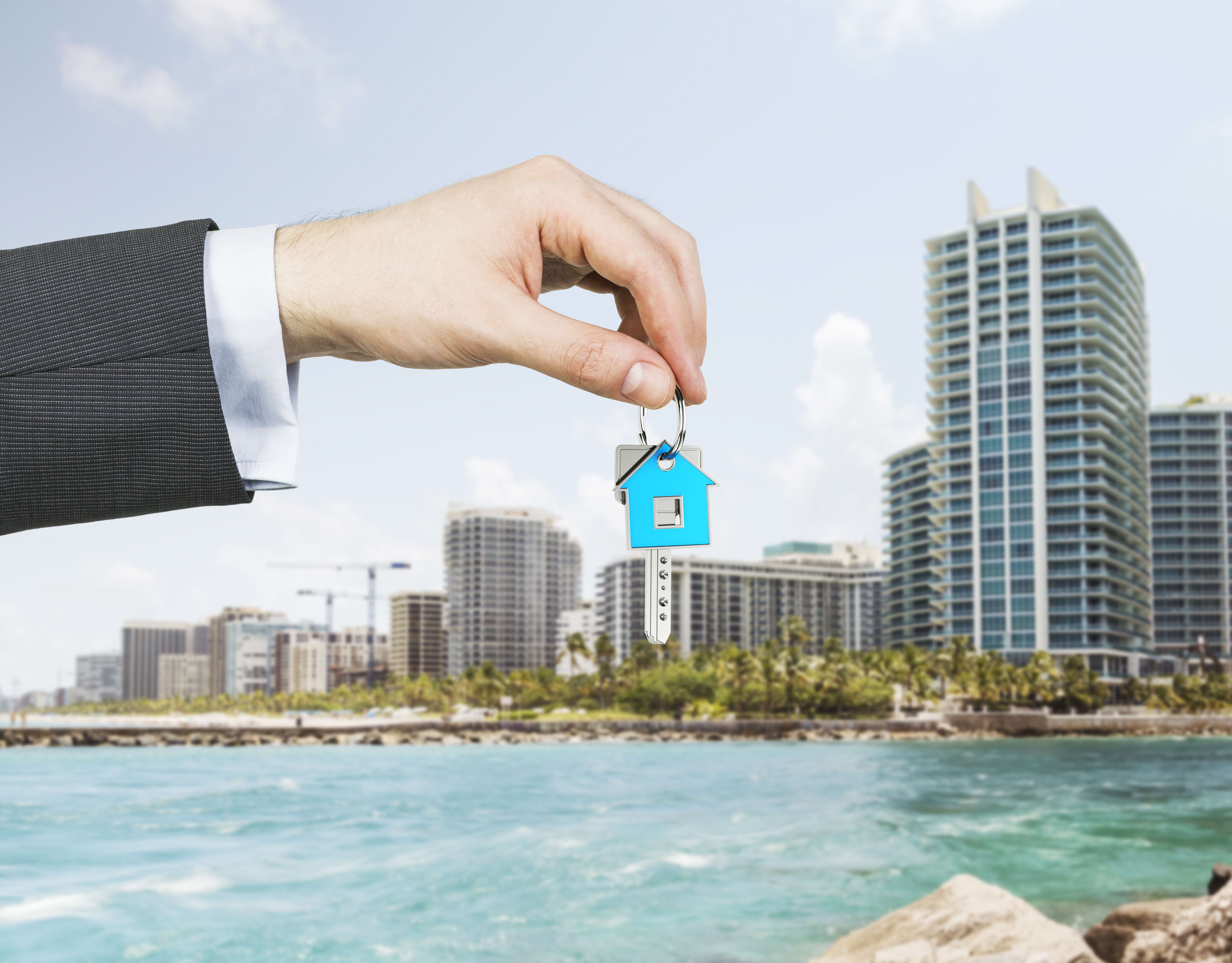 JPC Realty Newsletter - The October Wrap-Up inception-app-prod/ZTBmODhmM2QtOTIwNy00NzcwLWFmYzMtNjM2ZjA0MmMzYjg1/content/2016/11/Holding Blue Key Miami City Scape .jpg