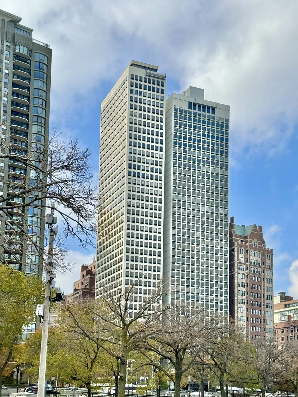 Pair of modern high-rise towers at Lake Shore Drive and Cedar Street in the Gold Coast, Chicago