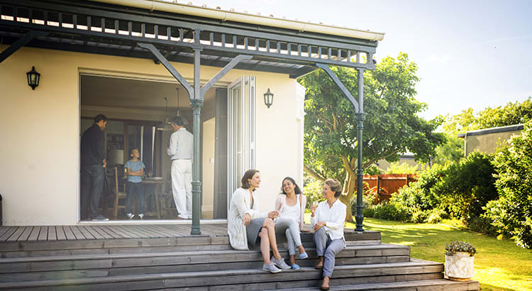 Why Buying a Home Makes More Sense Than Renting Today inception-app-prod/ZTFkNDM3NzgtNzNhOS00YjI0LWE1NjgtZGQ1M2JiMDE4MmYy/content/2023/05/2de851f00bf00e2121b97d49a7967ca1b4945d5d.jpg