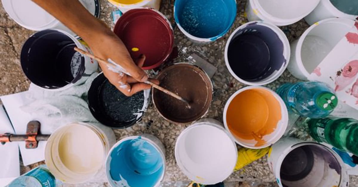 7 Essentials to Consider When Choosing a Paint Color inception-app-prod/ZTI4NzU4MjgtOTVlZC00MDJlLWJmNDgtM2E3ZjI3YWEwNGZm/content/2017/07/ChoosingaPaintColor.jpg