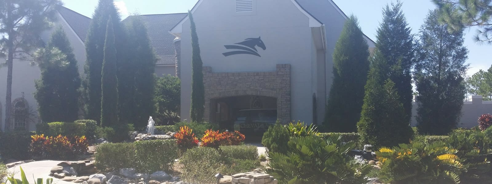 inception-app-prod/ZTM3NzMxYzAtYjU2ZC00NDU5LTgyMTMtZmRiYzVmMDg3MGE3/content/2015/10/Cheval Athletic 1.jpg