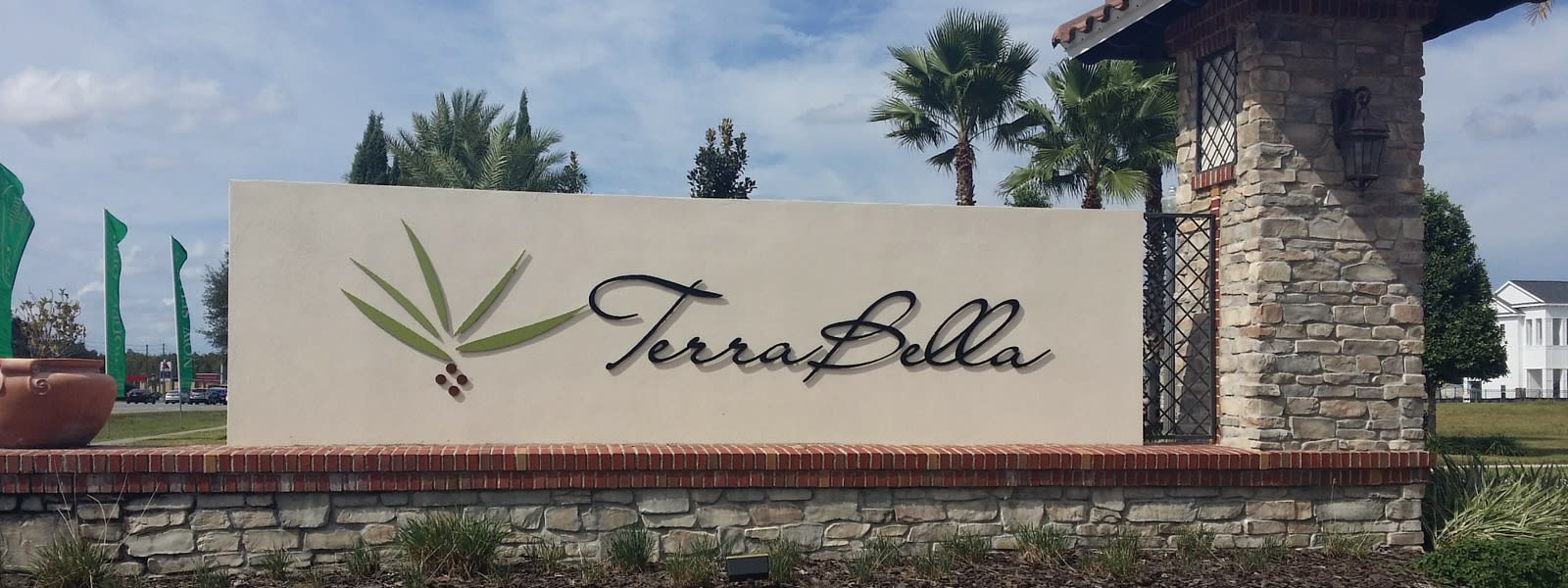 inception-app-prod/ZTM3NzMxYzAtYjU2ZC00NDU5LTgyMTMtZmRiYzVmMDg3MGE3/content/2015/10/Terra Bella Sign 1600 x 600.jpg