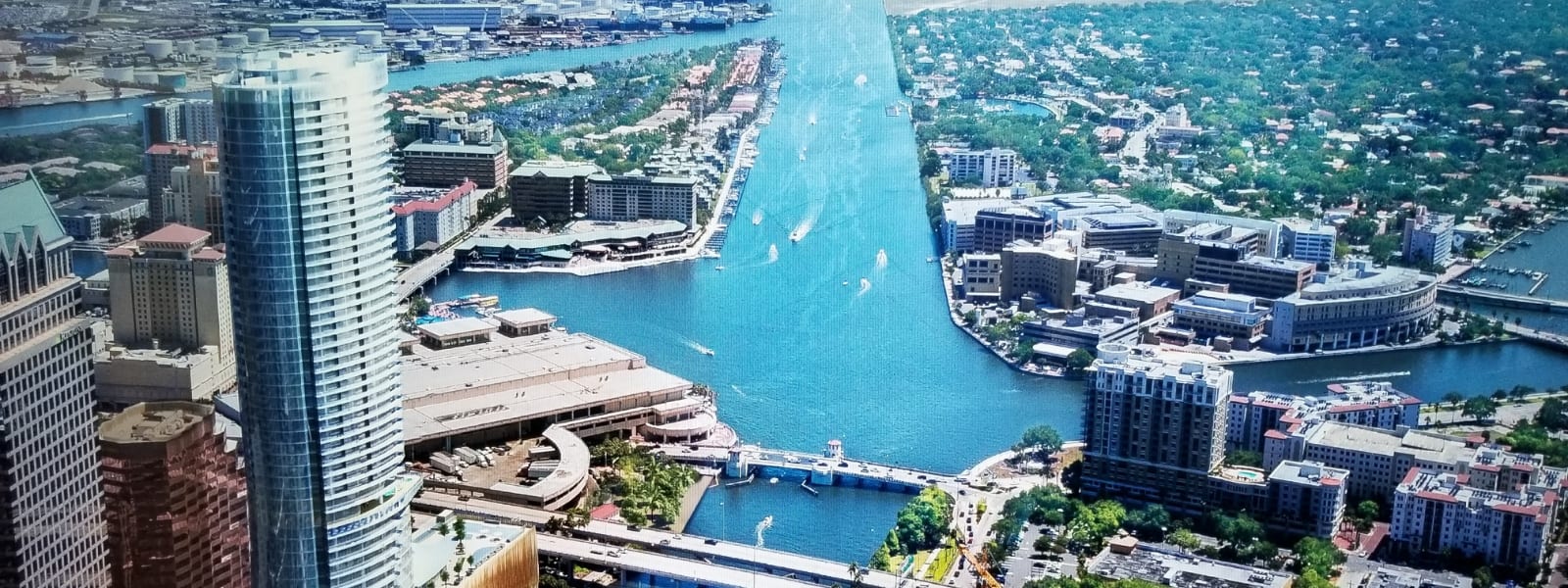 Riverwalk Place Condos inception-app-prod/ZTM3NzMxYzAtYjU2ZC00NDU5LTgyMTMtZmRiYzVmMDg3MGE3/content/2019/04/Riverwalk Place Frt and View.jpg