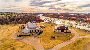 Parker inception-app-prod/ZTVhMDRmYTQtZjU3OC00MjQyLTk2NjMtODRkNTBhMTQ1ZDU0/content/2022/03/fb0a5580e21c0773fcd1bf5d41a689566ea118ed.jpg