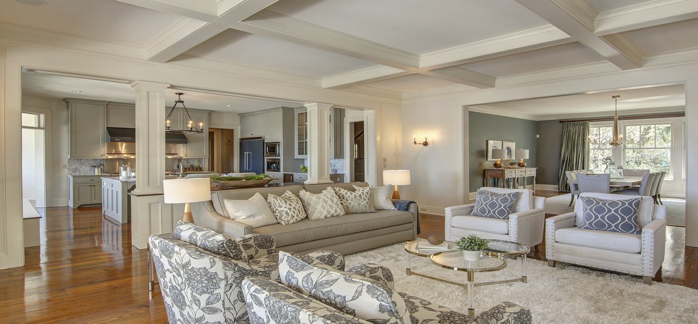 inception-app-prod/ZTk5YTA3ODItNmY2OS00NGZiLTg0MjEtMDc2Y2M3NjU5ODM3/content/2019/07/staged home-2.jpg