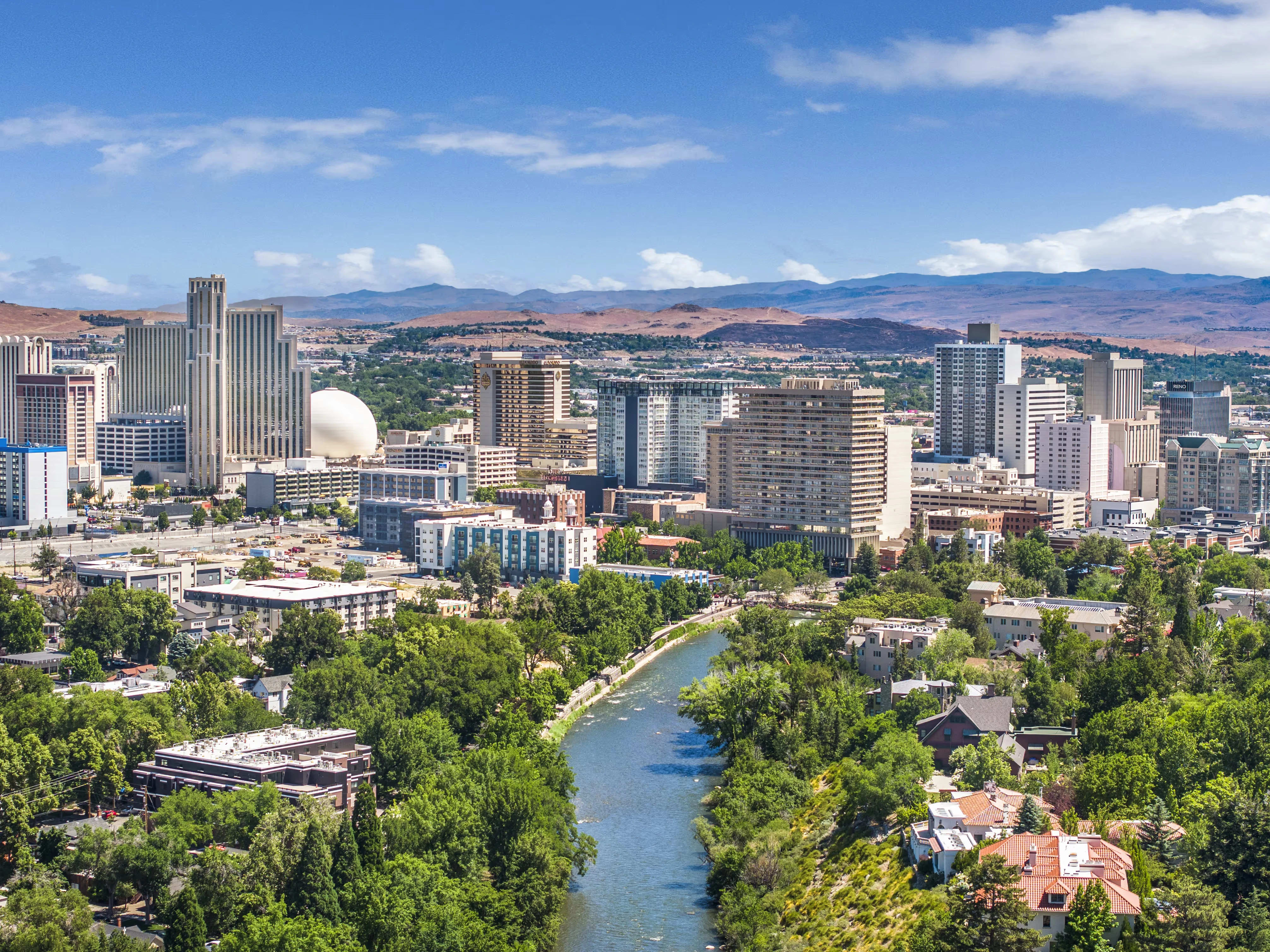 Downtown Reno inception-app-prod/ZTkxNTYwZTEtOTYxOS00YzQ1LTk1YjMtMmNjNDM4ZmYxZGZm/content/2025/07/88c81cc78478d66ee756f55f7a677fed48a38e12.webp