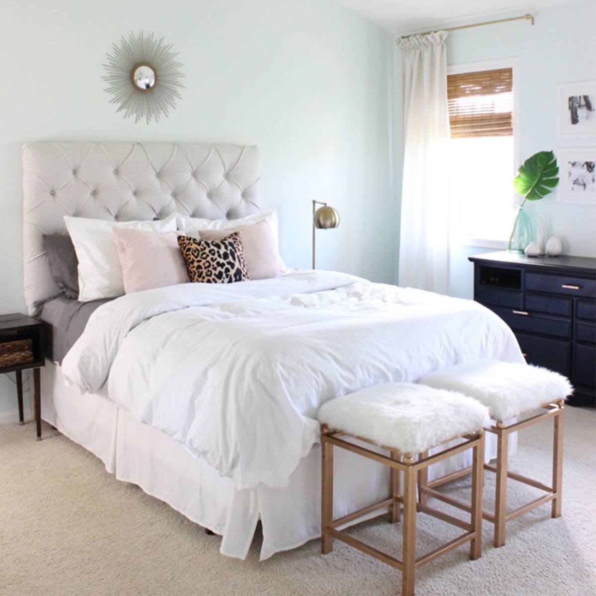 Perfectly Staged Bedroom inception-app-prod/ZWFmYmQ0MmEtMDhkOC00NGUxLWJkYzUtNzUxZjAwMmZlMzc1/content/2020/02/perfectly-stagged-bdr.jpg