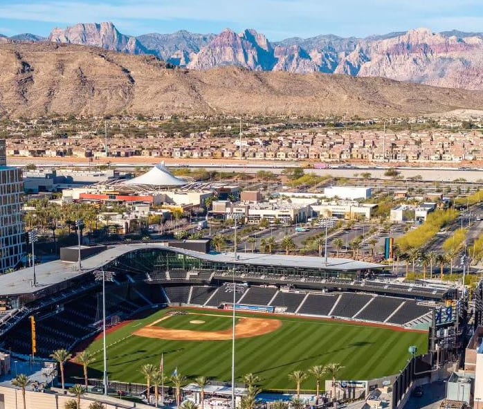SUMMERLIN inception-app-prod/ZWM4YjA2NWUtNTMyZC00MjkzLTgxNGUtN2FmOTM3NDU3MjFl/content/2024/10/9a7dfb95d264d80aa832f4a879a51327138a68c8.jpeg