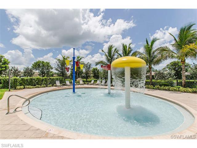 inception-app-prod/ZWQ0NGIzYzAtNTg0OS00MzIxLThmYmUtNzhmOTBhYTgwNGUx/content/2016/07/Marbella Lakes kids pool.jpg