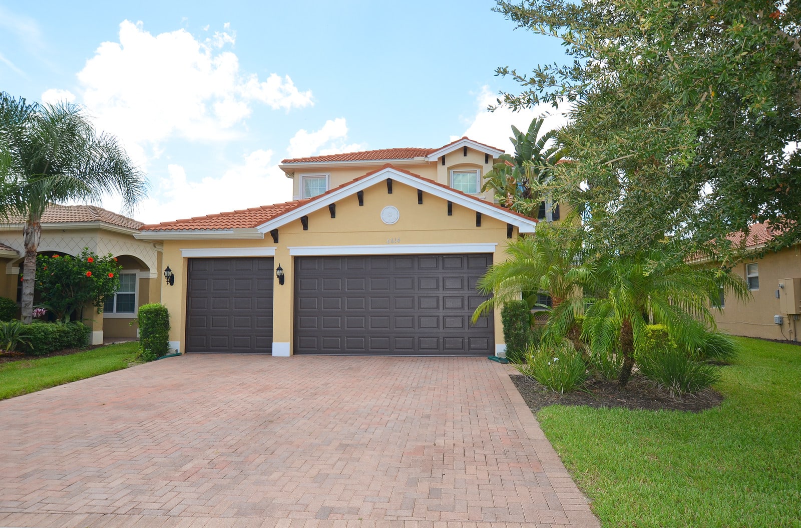 Community Open House This Weekend 10/09/16 In Marbella Lakes inception-app-prod/ZWQ0NGIzYzAtNTg0OS00MzIxLThmYmUtNzhmOTBhYTgwNGUx/content/2016/10/Marbella Lakes homes for sale Suarez Ext-2.jpg