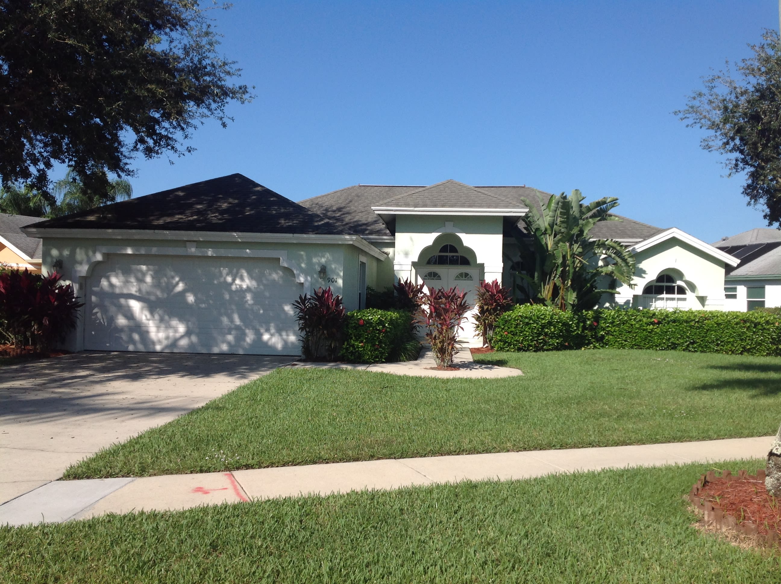 Mindy Just Sold In Briarwood Naples, FL inception-app-prod/ZWUzY2NkOGQtY2RmYS00NGVhLWI4NjYtYzRjOTE2Nzg3N2Rm/content/2016/07/Worsdall Front.jpg