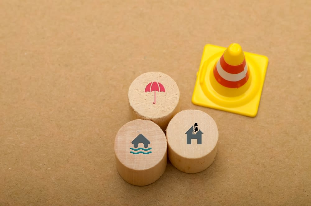 Weathering the Storm: Preparing Rental Properties for Southern Natural Disasters inception-app-prod/ZWY1YTE5M2QtOTVlYS00ZmE5LWI1ZDMtMzY4MTJhM2I4MjJh/content/2025/02/74e10998851bfeb5f6139d3a04ae7cf5ea873d41.jpg