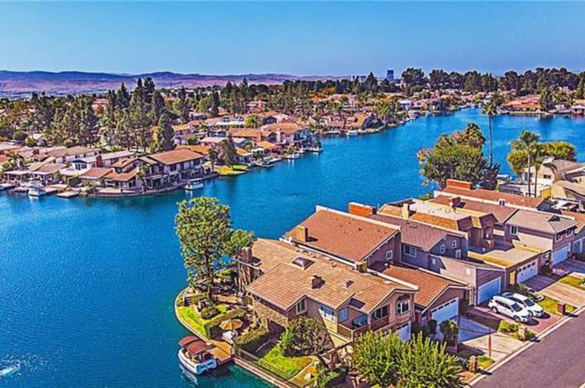 Lake Forest inception-app-prod/ZjE2ZjUxM2EtYjQ0MC00NTdkLTg1OGUtMTg0ZDY1ZTZlYmEw/content/2021/03/cda09317f786d7093c1d7ae7a5245e951.jpg