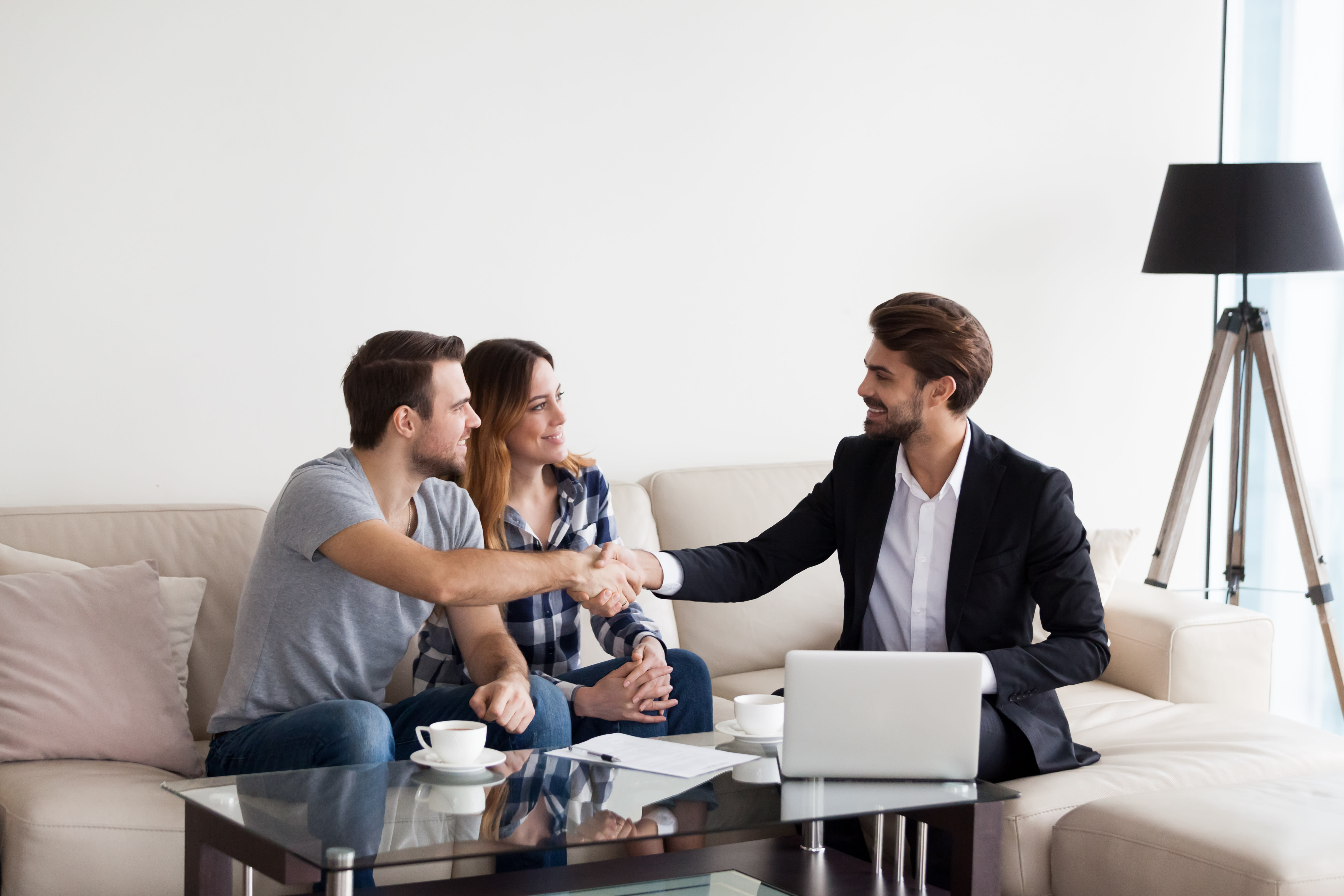 Why Choosing the Right Buyer’s Agent Matters inception-app-prod/ZjM3MGNjOWYtYzkzYi00Y2FjLTliZTYtMmFjNTE4NjE3ZTk3/content/2026/05/1621335655f626fa844a6eb624578fcaeeeed91b.jpg