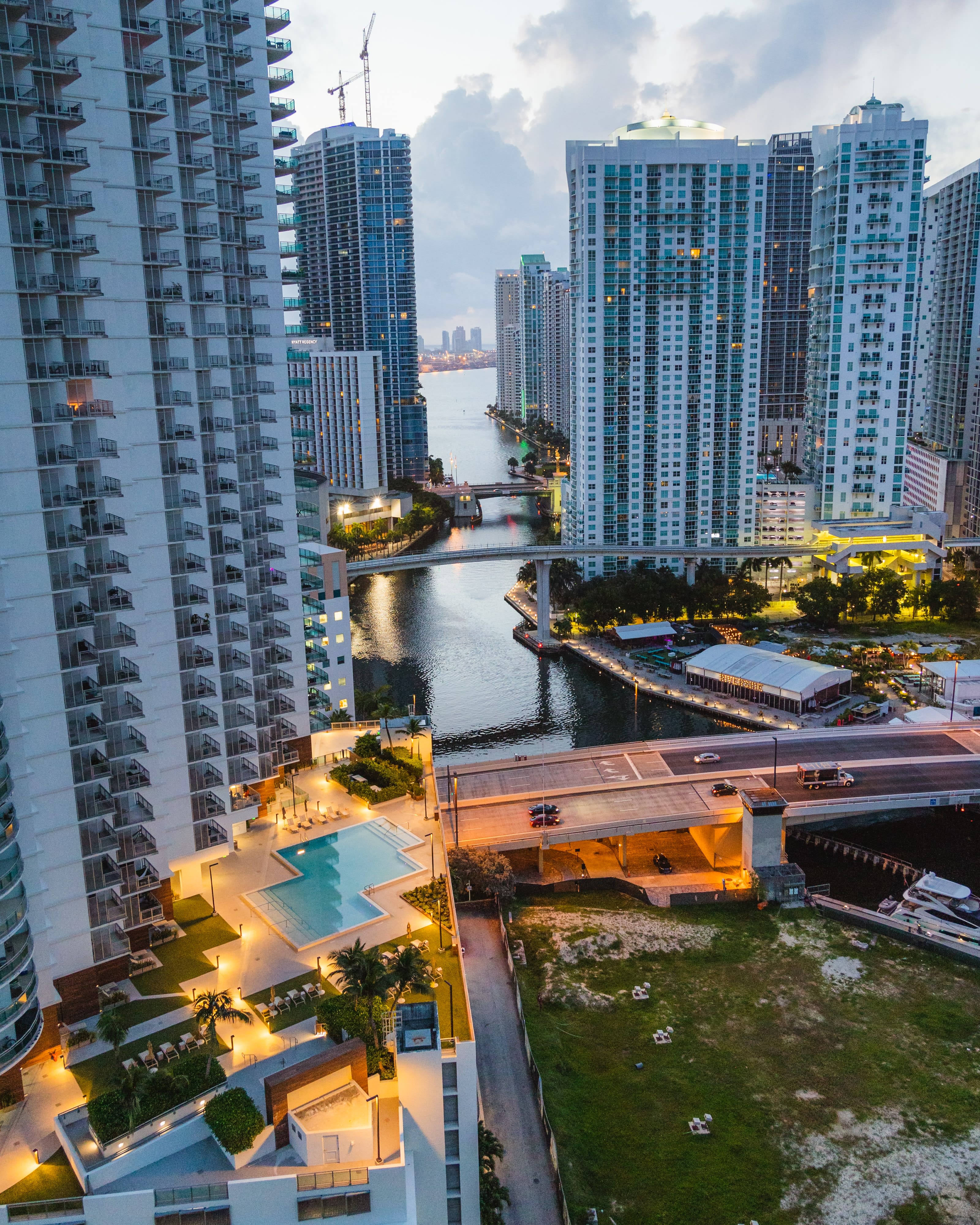 Downtown/Brickell inception-app-prod/ZjRjOWM2NjEtZDBlNi00MDE4LTgwMGQtMzhhN2Q2MmI3Mzgx/content/2021/12/2b6b5d2a4bca1eb3180928efe6226659ade6b13b.jpg