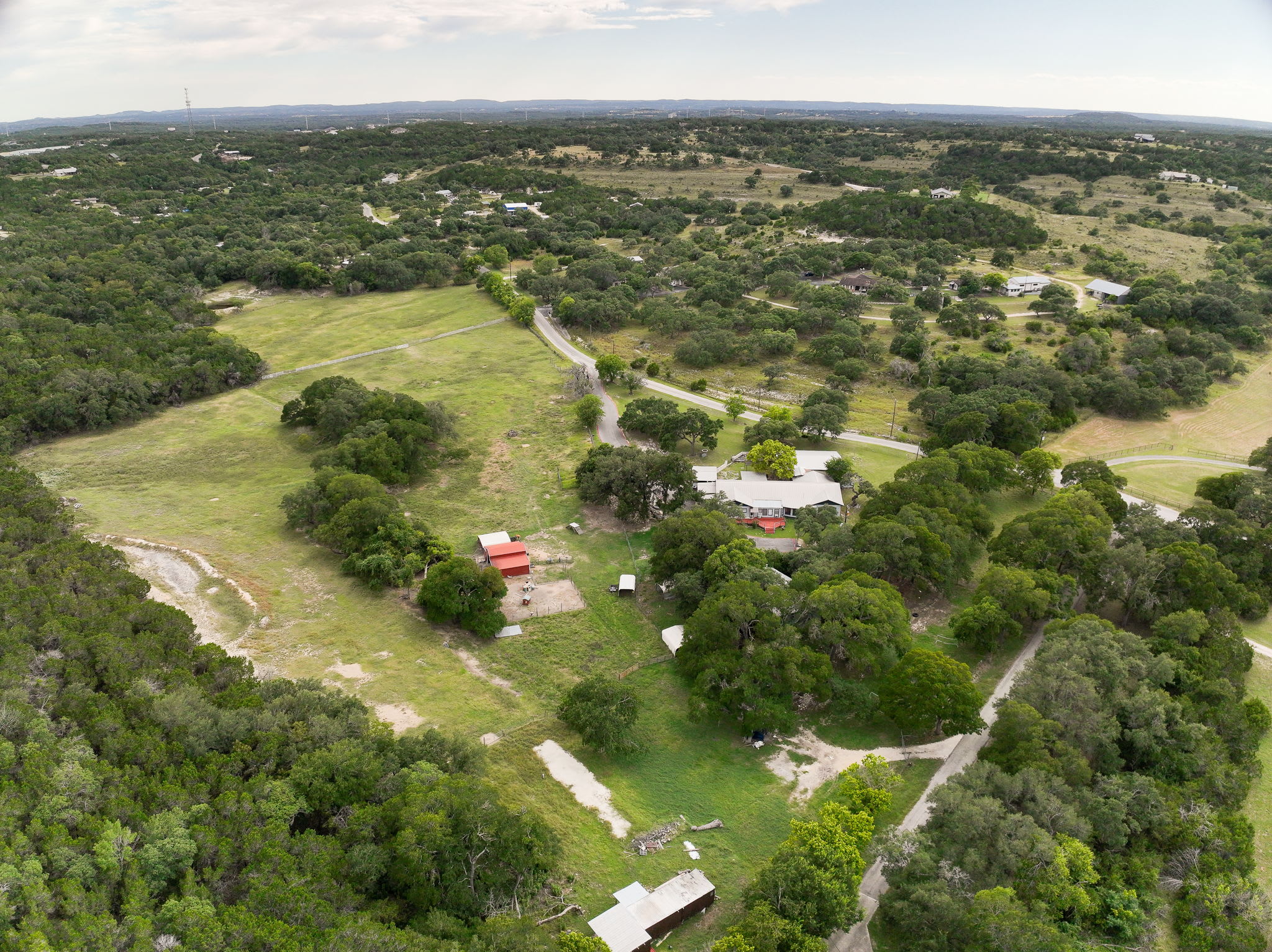 $300,000 Price Reduction: Boerne Hill Country Ranch at 319 Los Indios Ranch Rd Is Now Priced to Sell at $1,999,999 inception-app-prod/ZjVjZGQyYWMtODM5Zi00YjY4LTk5MDMtNzI1YjEyZWM5NDIw/content/2026/08/7cf8e6413d604d09787109e176b2fd010731b5ec.jpg
