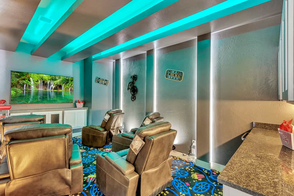 La Joya Movie Theatre