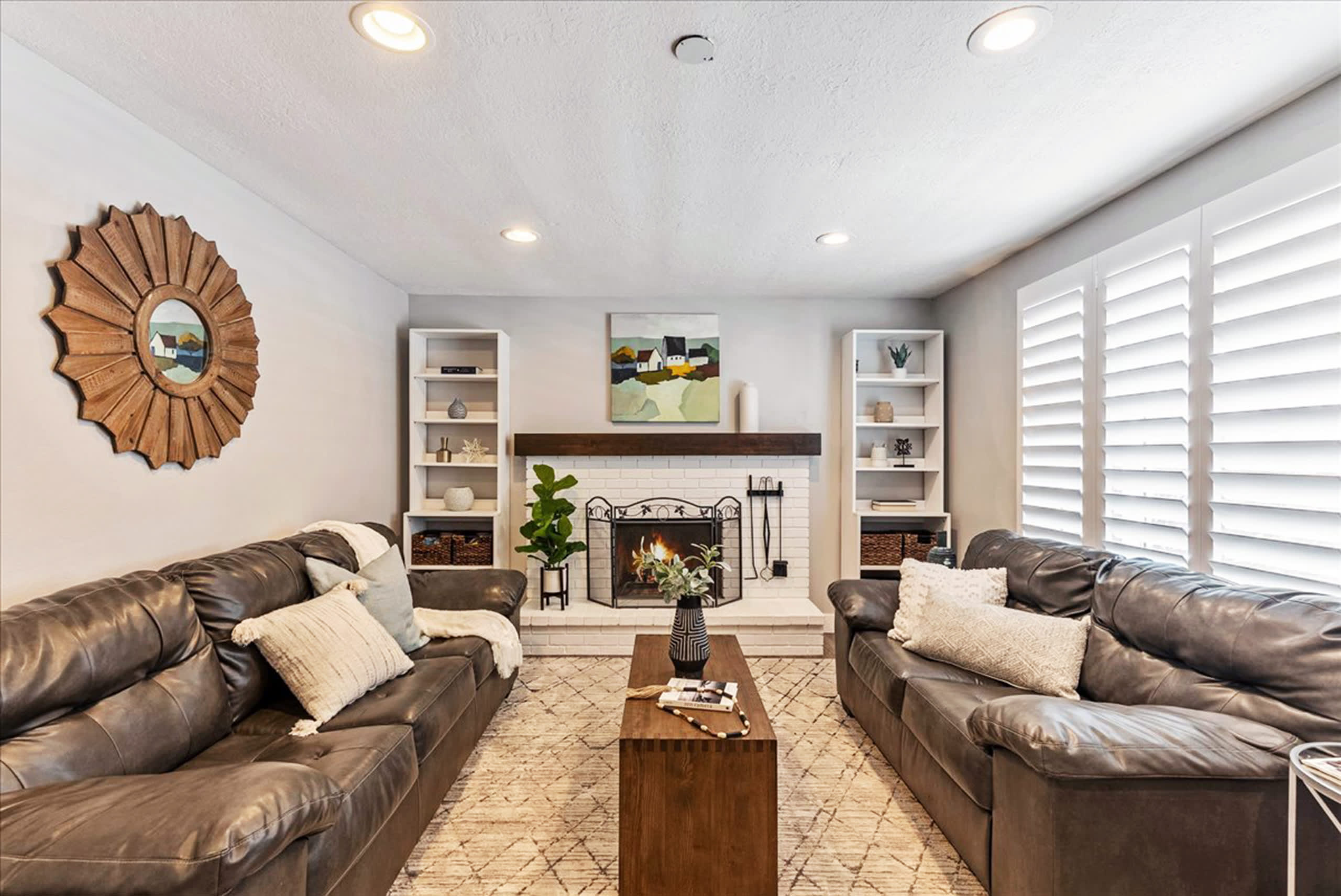 Your Restful Rambler at 4149 S Persimmon Place inception-app-prod/ZjZiZmM3MTAtMGIxOS00NGY2LWJhOGYtOWM4NWZiNDRhOTcy/content/2024/03/acf95a0d5540f2b74daca027d6736ecb53391840.jpg