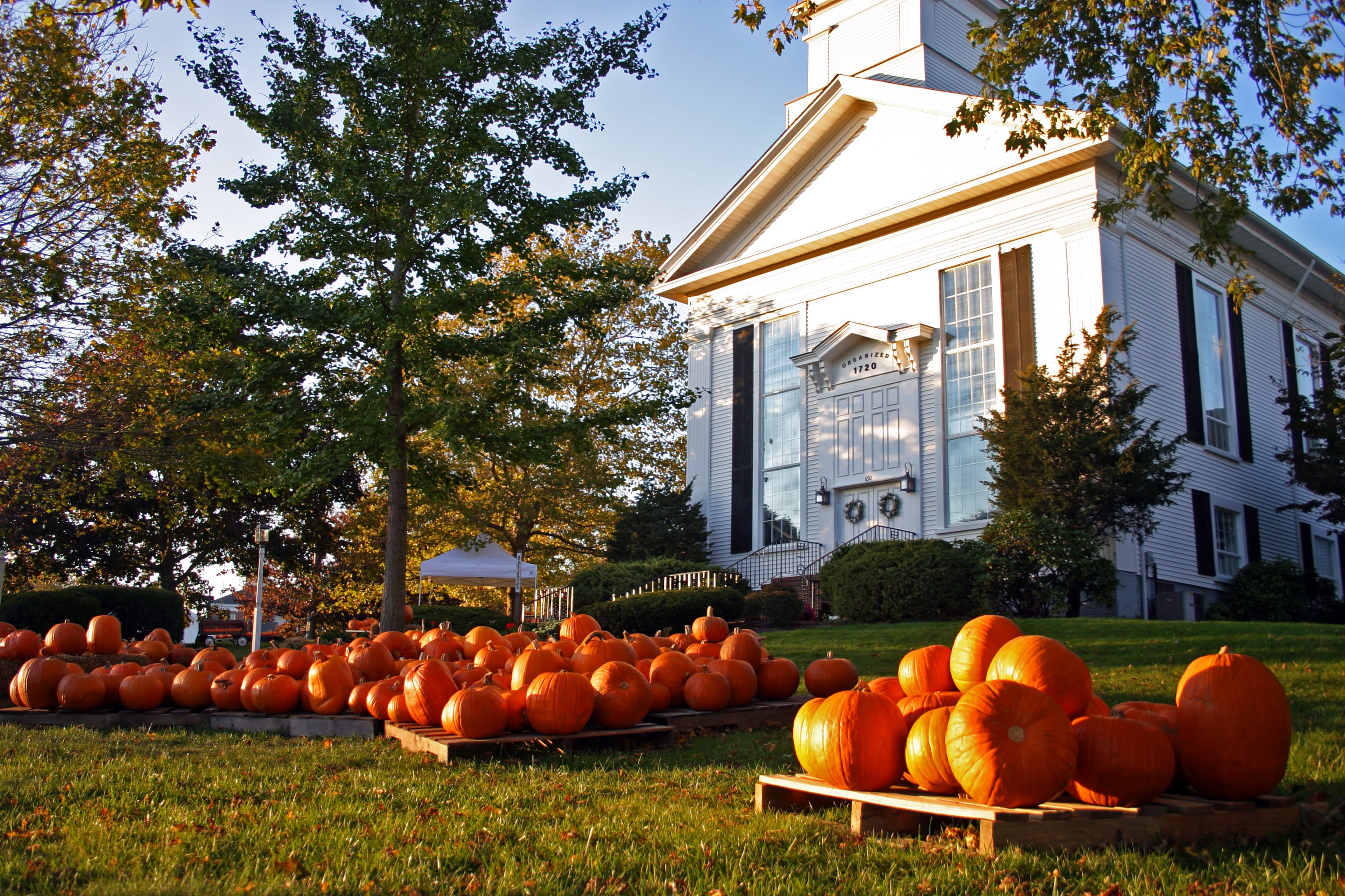 Barnstable inception-app-prod/ZjZlYzc2NDEtNmZlYi00ODZmLWFkNzctMjU4Njc0MGYwMWM0/content/2023/04/7ca736fdc57c7ef9a285a5587e88bb43d4f8a358.jpg